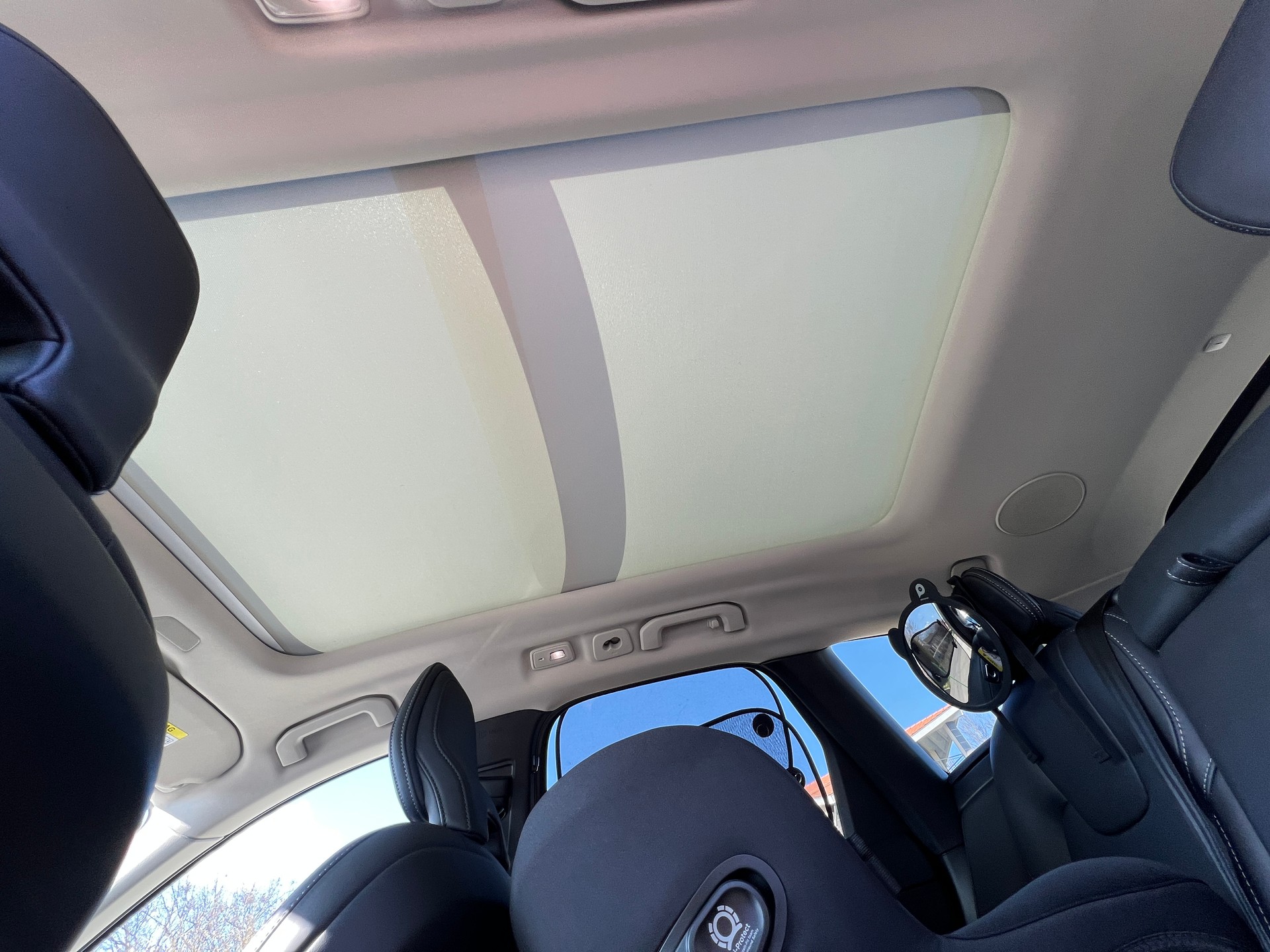 VOLVO XC60 B4 Diesel Mild Hybrid AWD Ultimate Bright Geartronic-image-10