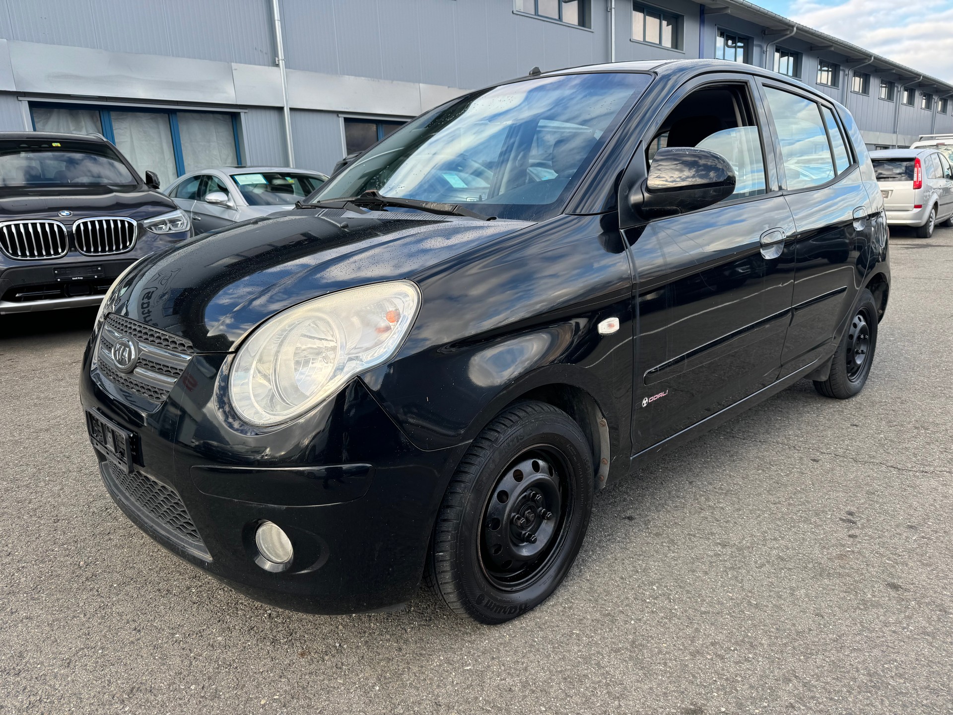 KIA Picanto 1.1 Trend-image-0
