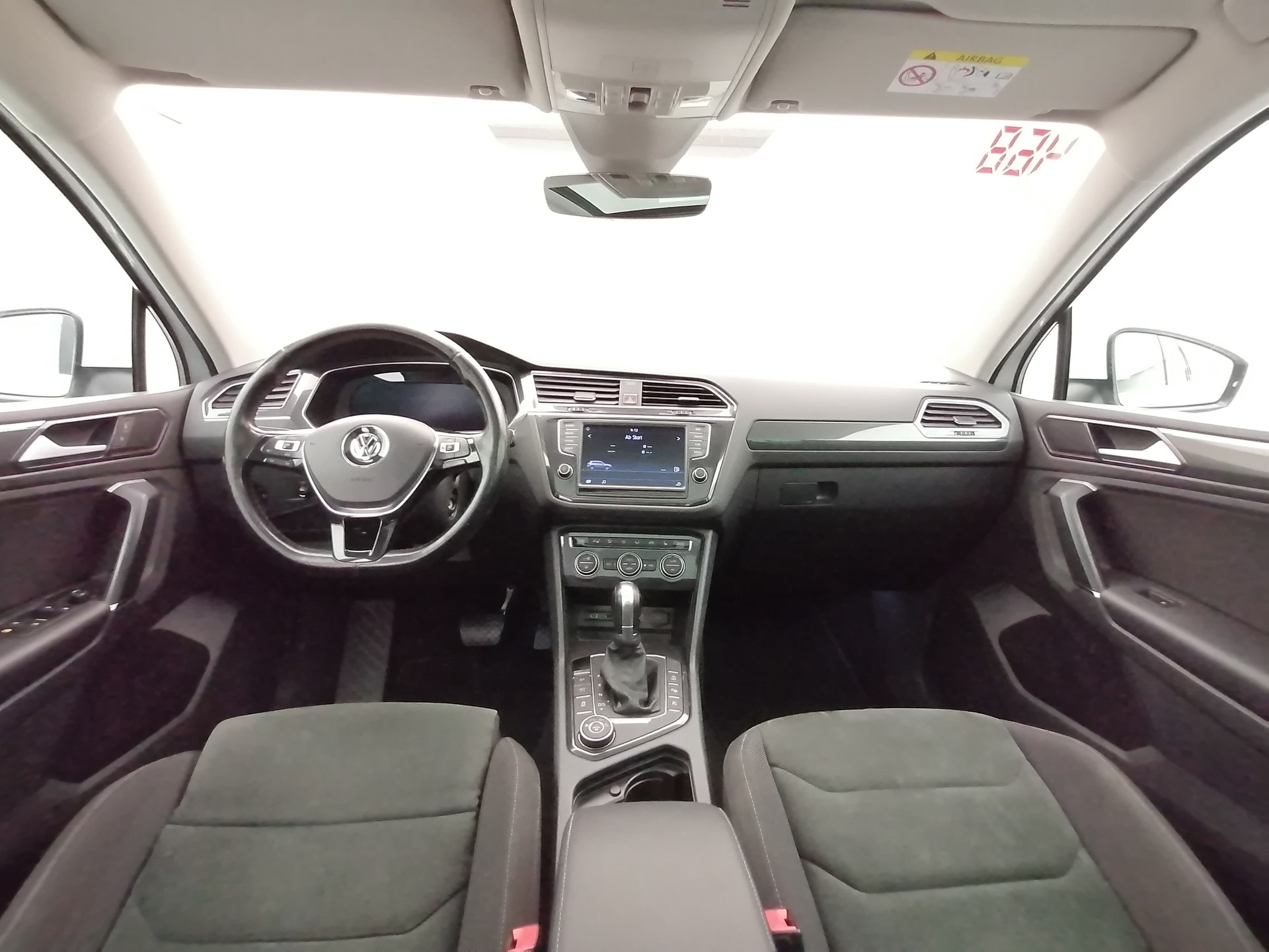 VW Tiguan 2.0 TDi Highline 4M-image-7