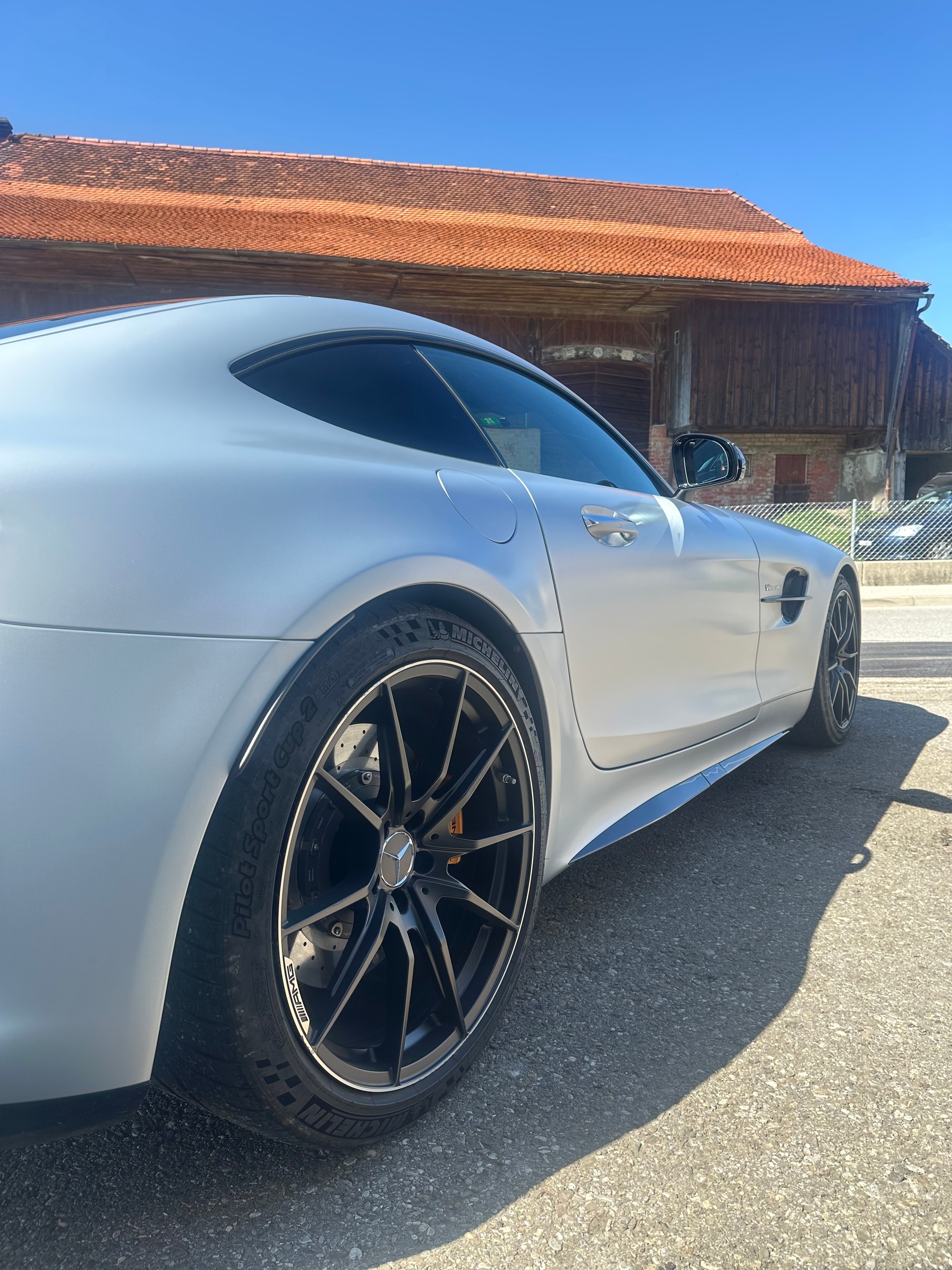 MERCEDES-BENZ AMG GT R Speedshift DCT-image-5