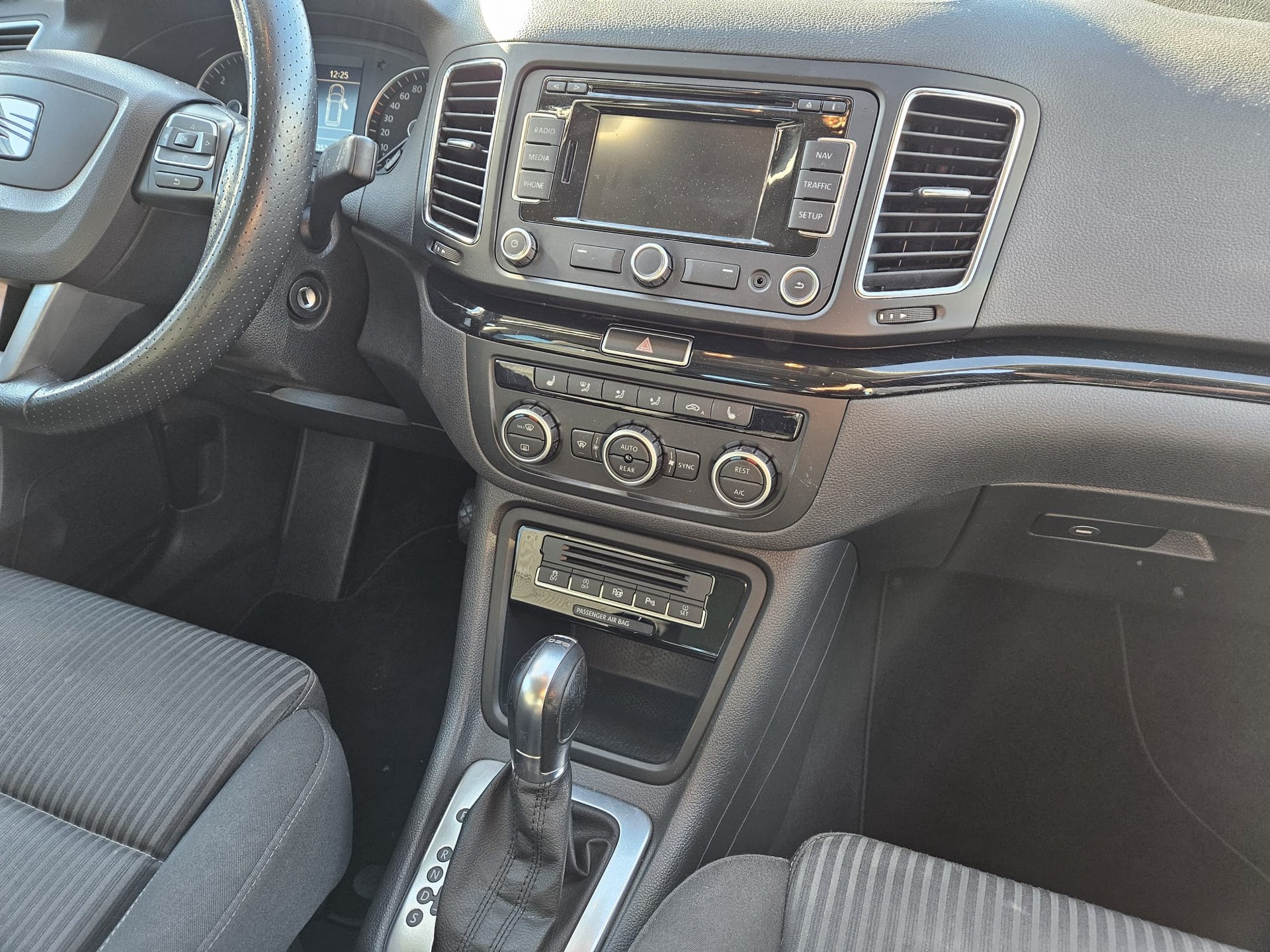 SEAT Alhambra 2.0 TDI Style Viva DSG-image-6