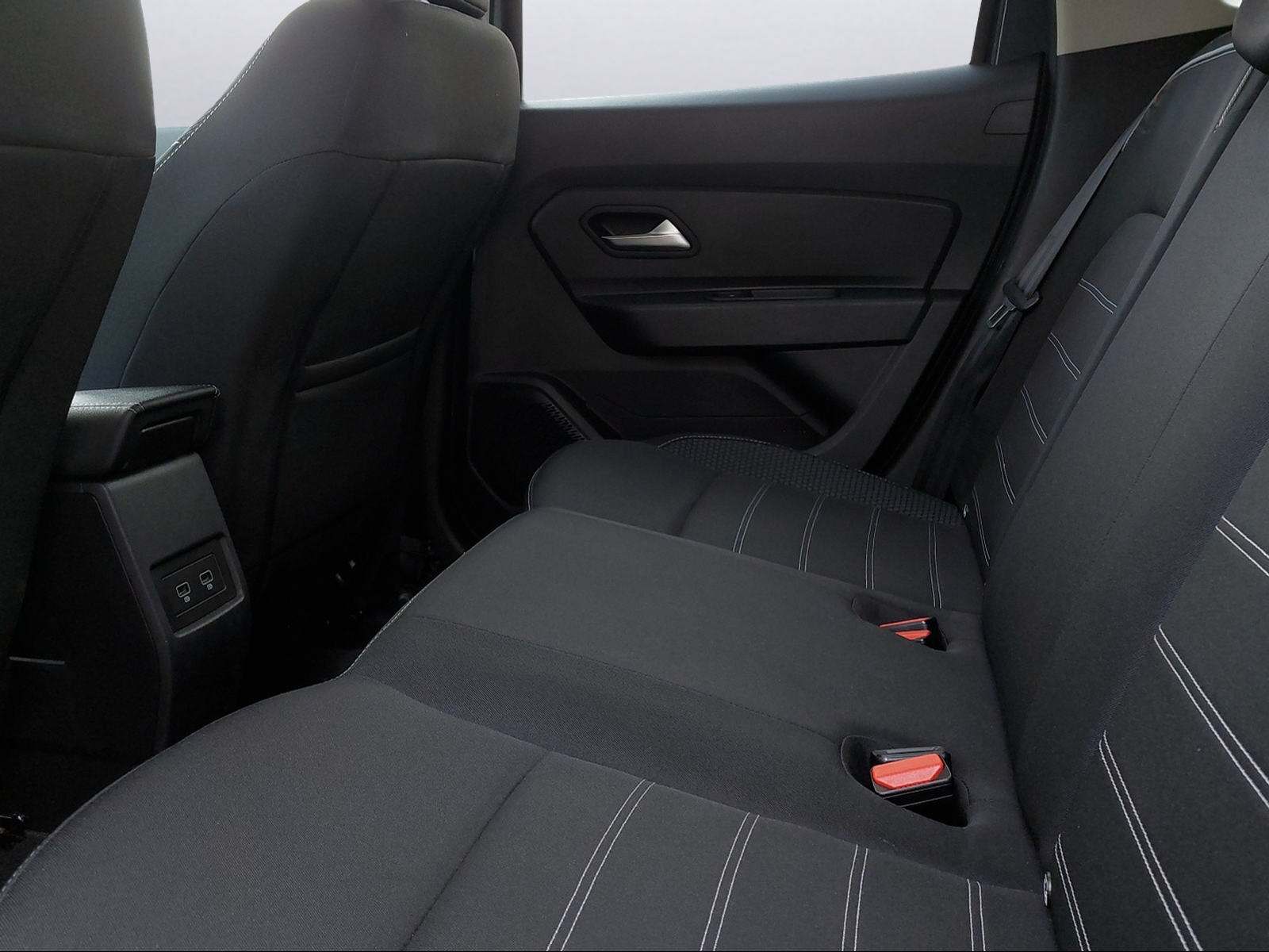 DACIA Duster 1.3 TCe 150 Prestige EDC-image-6