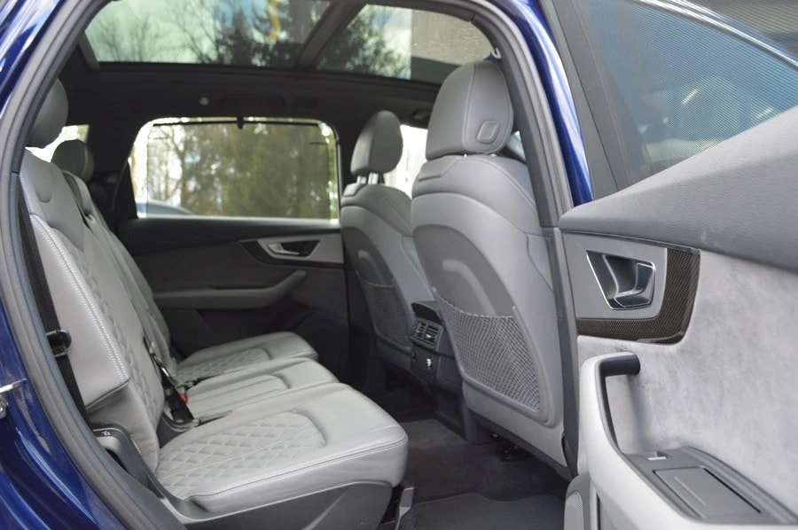 AUDI SQ7 4.0 TDI quattro tiptronic 7 Plätze I Panoramadach I Standheizung-image-11