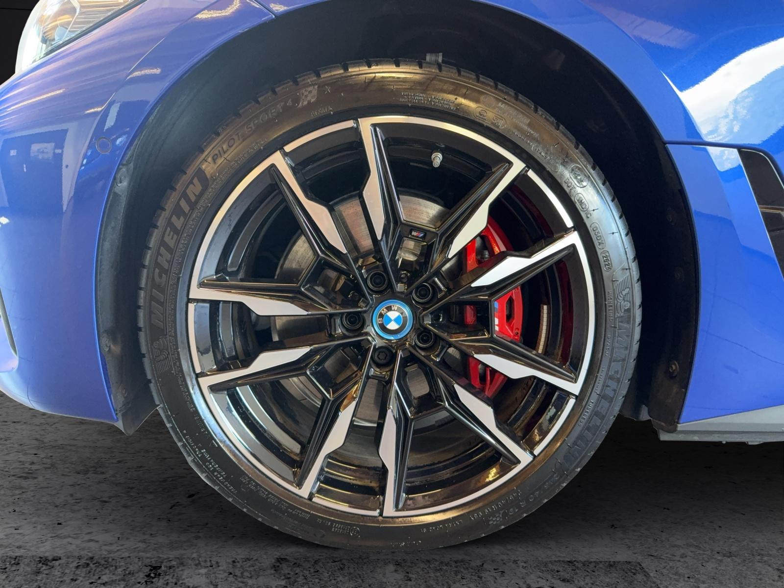 BMW i4 M50-image-8