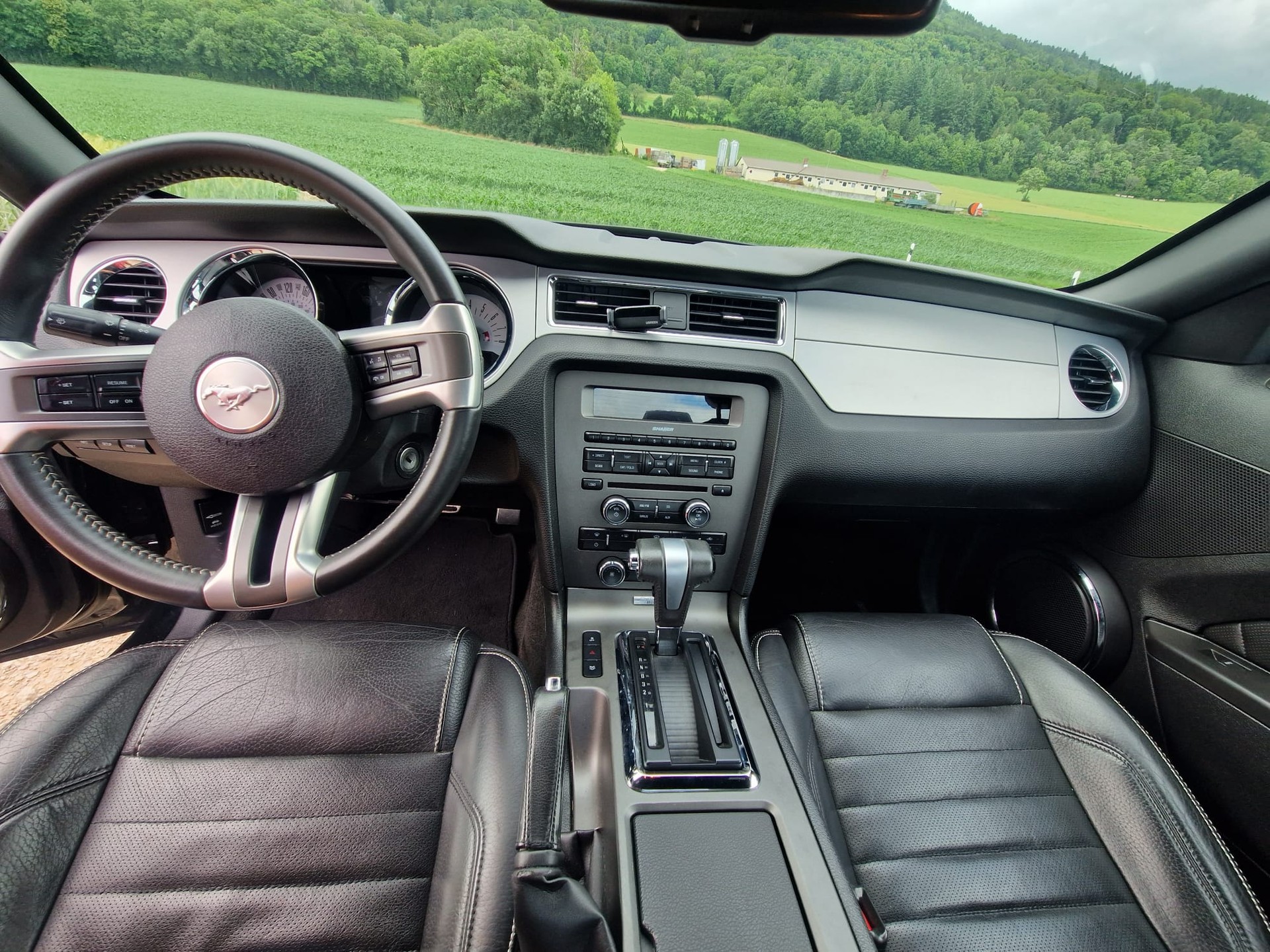 FORD MUSTANG-image-7