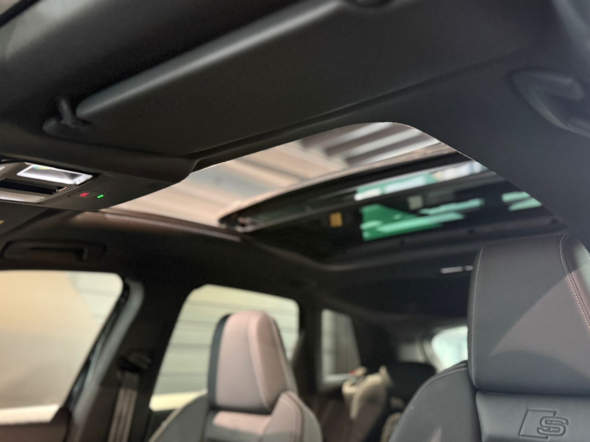 AUDI Q4 e-tron 40-image-13