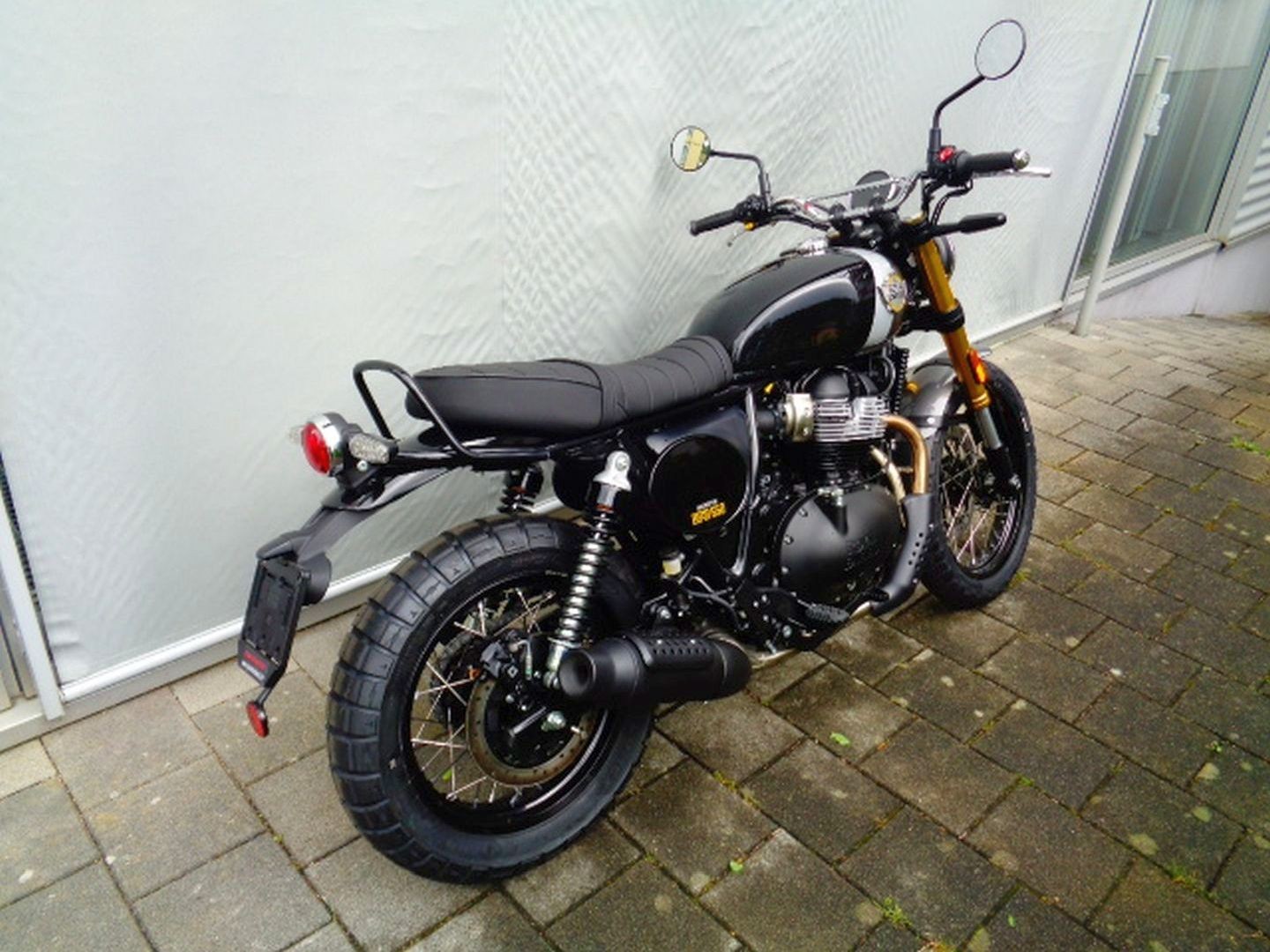 ROYAL ENFIELD BEAR 650-image-5