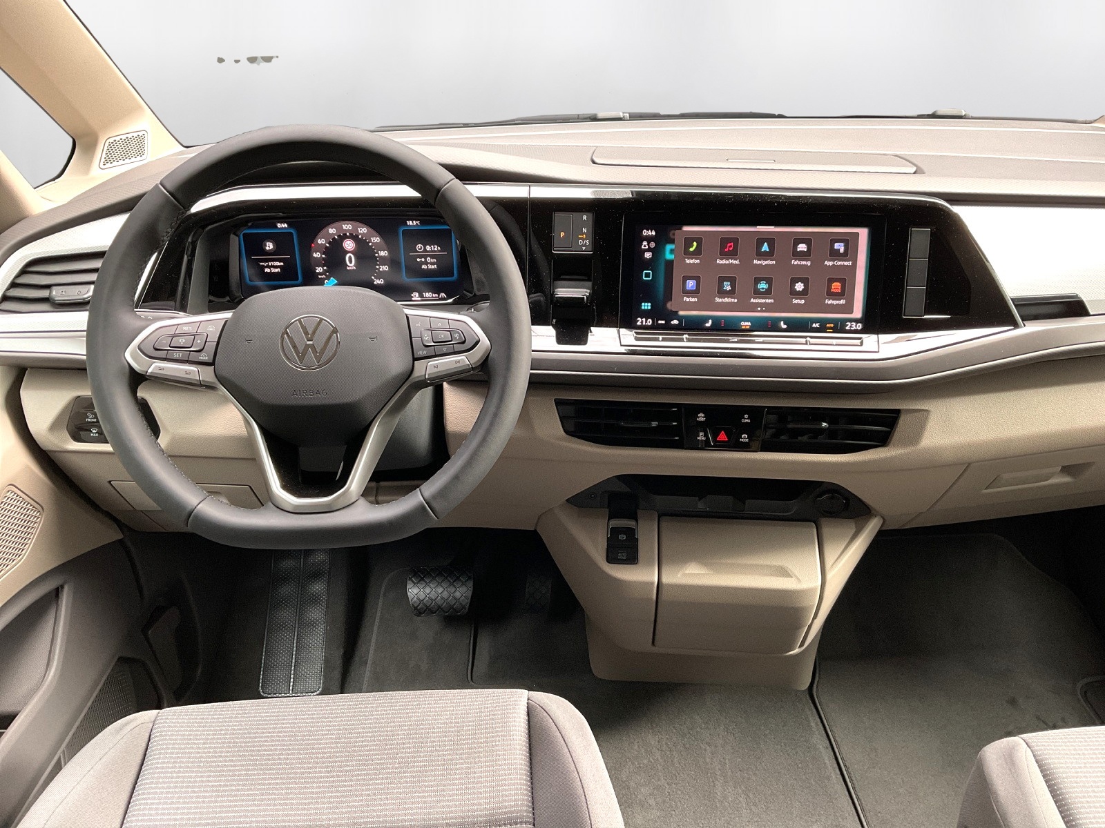 VW Multivan 1.5 eHybrid 4Motion DSG-image-6