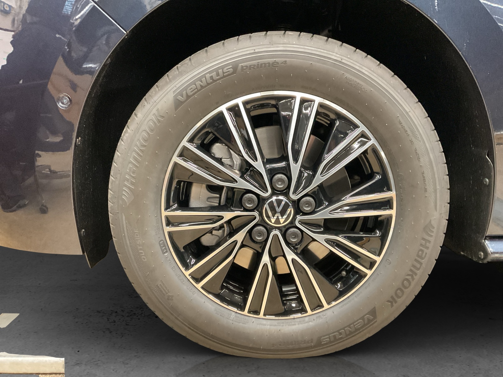 VW Multivan 1.5 eHybrid 4Motion DSG-image-12