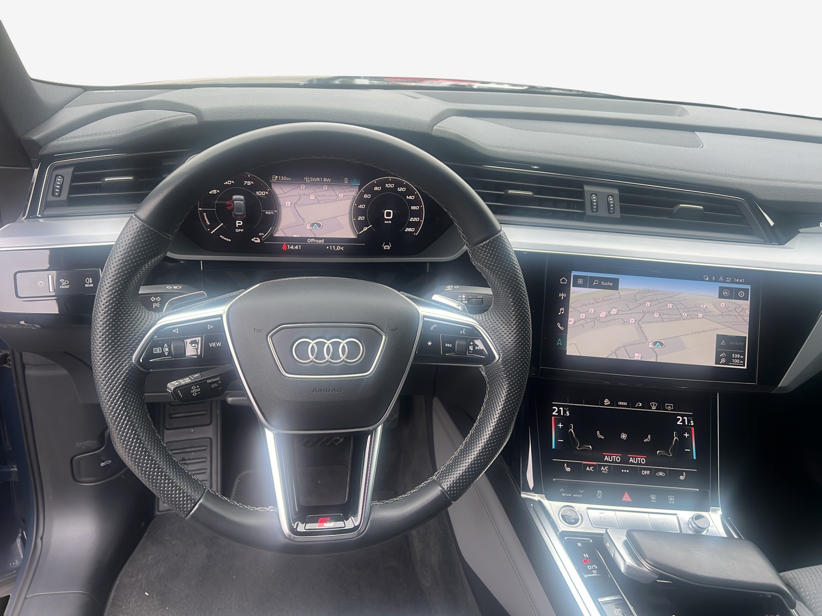 AUDI e-tron 50 Sportback S Line Attraction quattro-image-9
