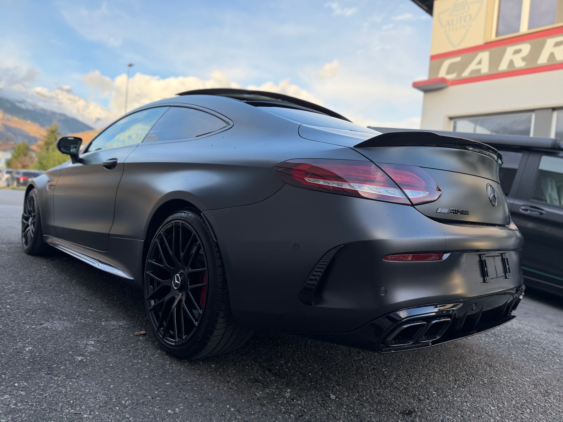 MERCEDES-BENZ C 63 S AMG 9G-tronic-image-5