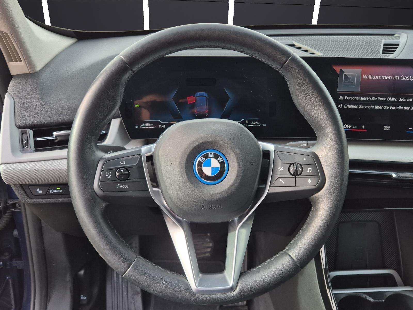 BMW X1 30e xDrive-image-14