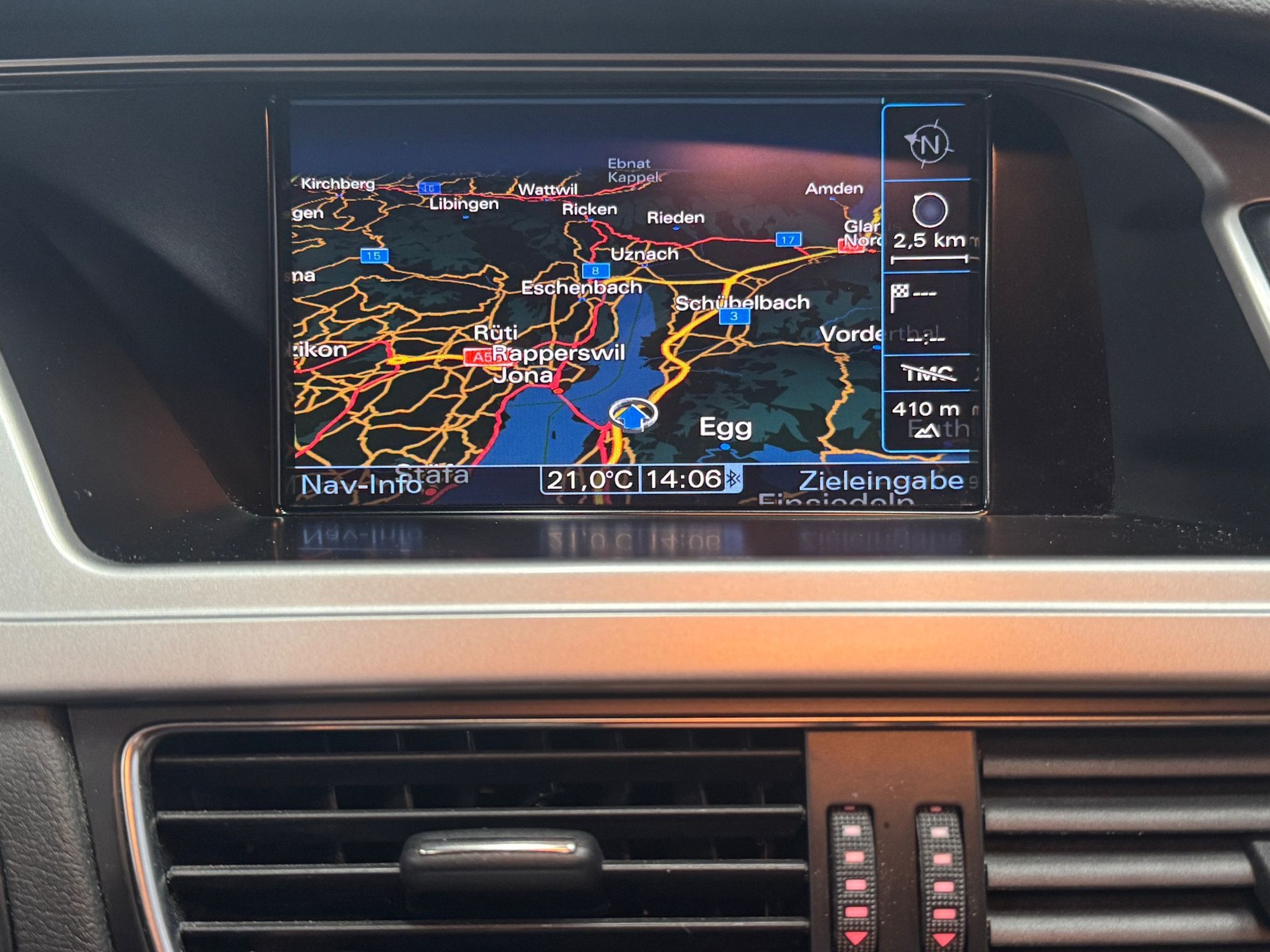 AUDI S4 Avant 3.0 TFSI quattro S-tronic-image-9