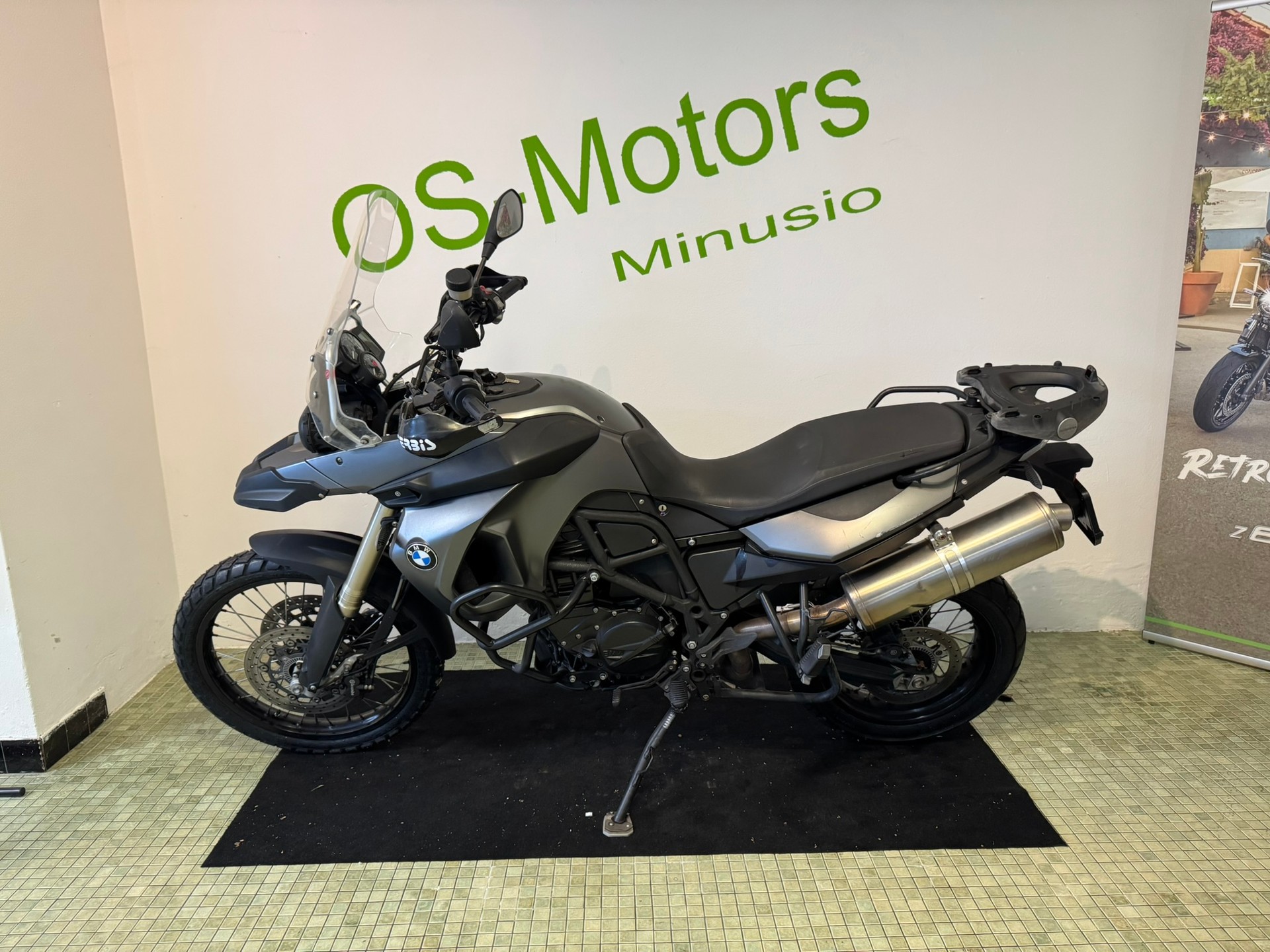 BMW F 800 GS-image-2