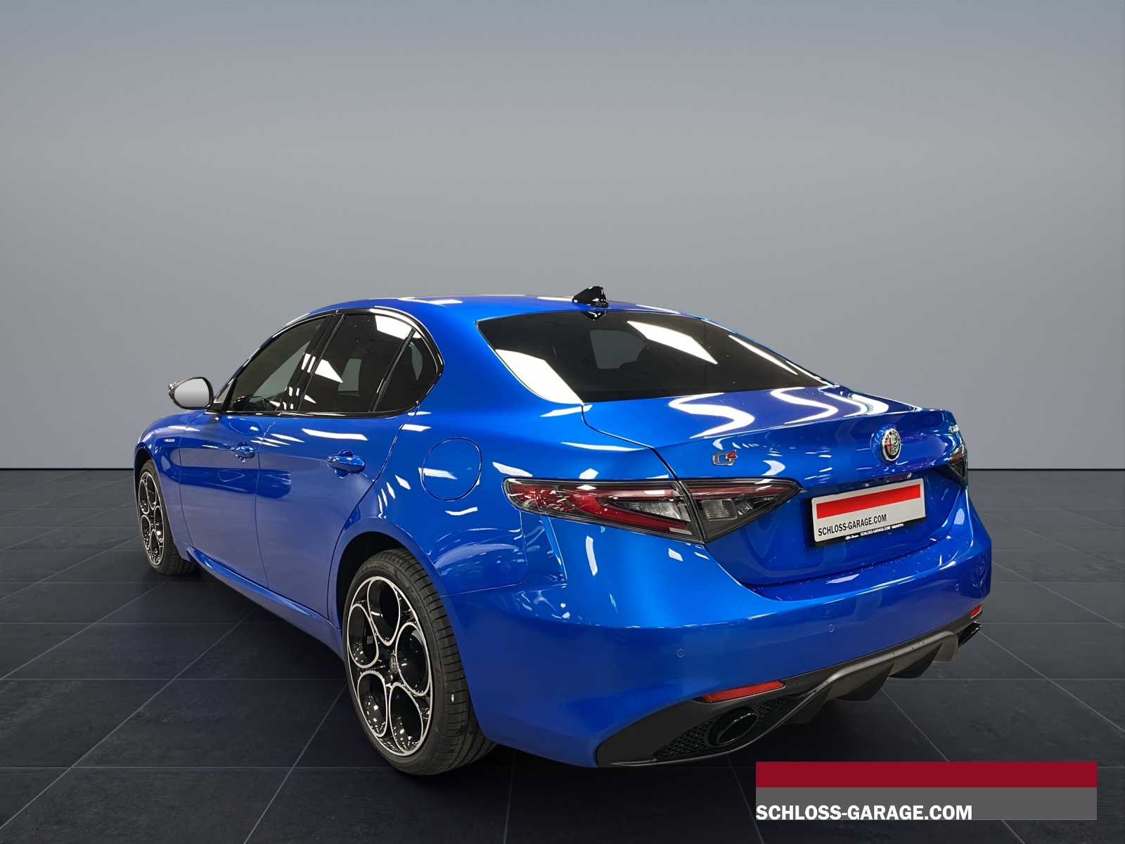ALFA ROMEO Giulia 2.0 Q4 280 Veloce P-image-2