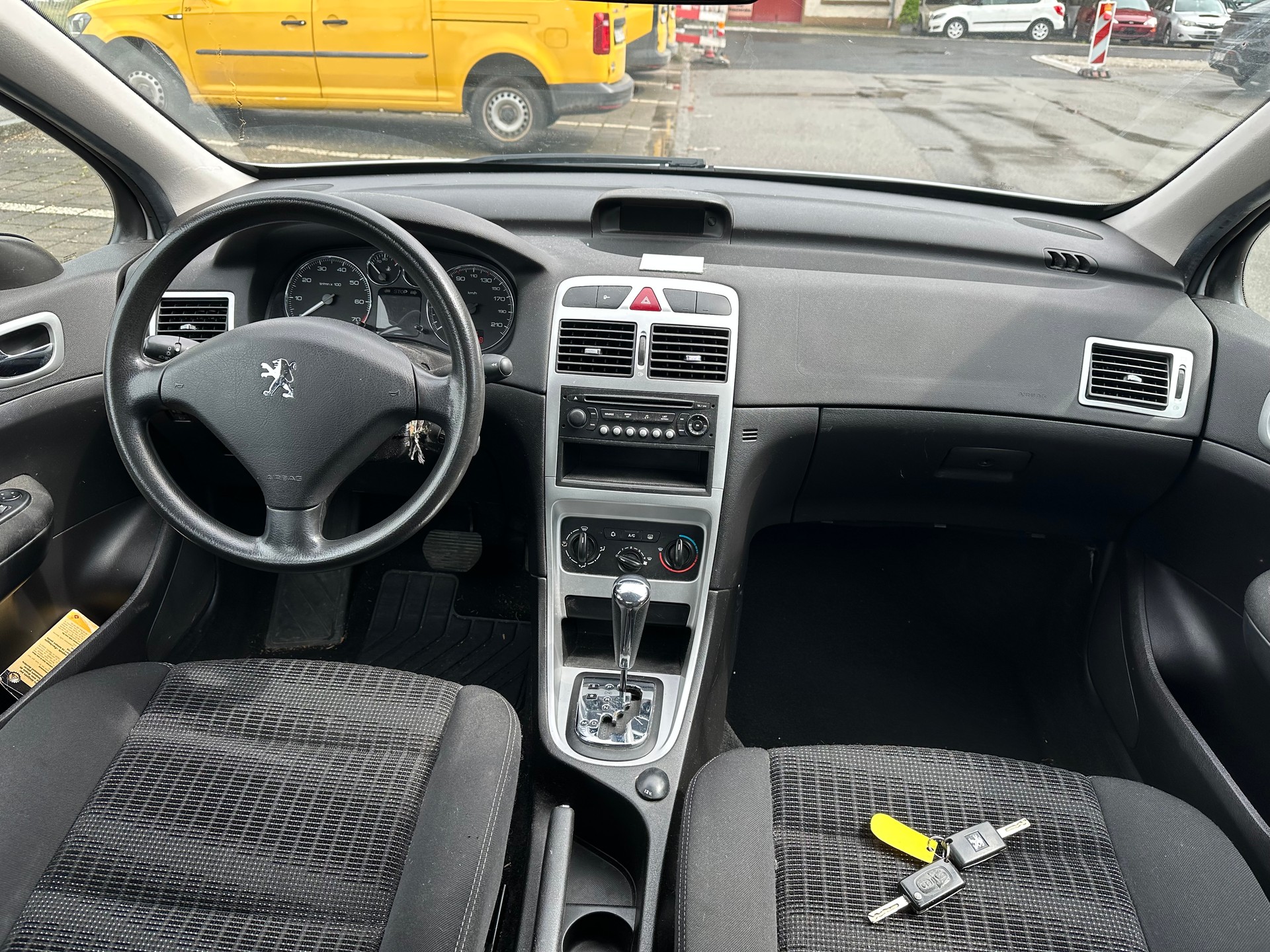 PEUGEOT 307 SW 1.6 16V D.Sign FIXPREIS-image-14