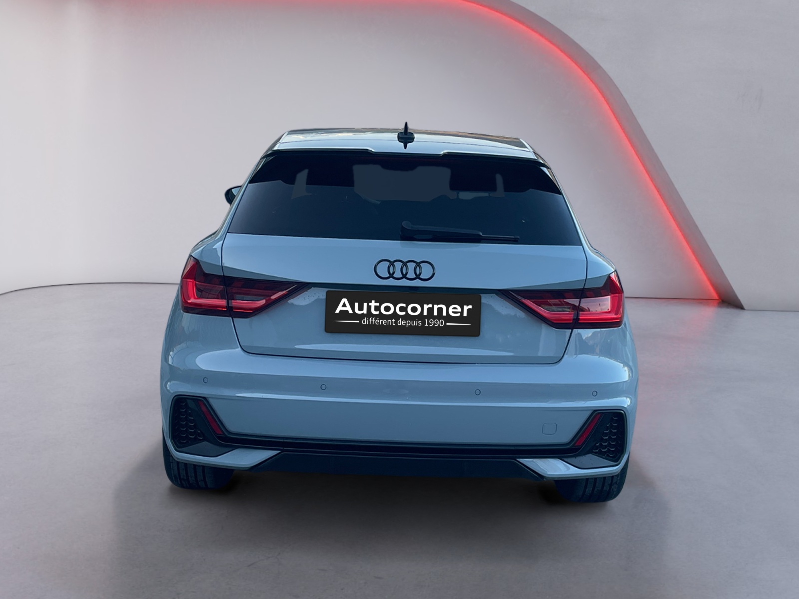 AUDI A1 Sportback 30 TFSI S Line Attraction S-tronic-image-3