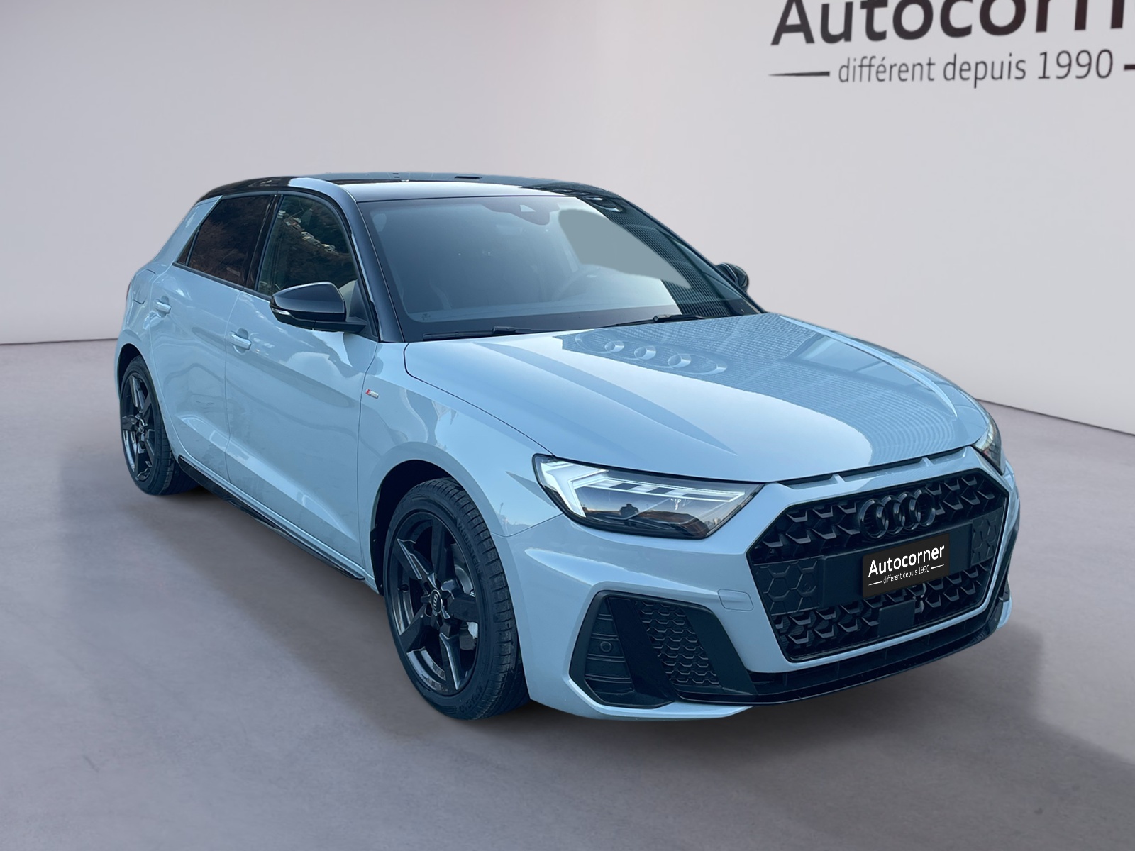 AUDI A1 Sportback 30 TFSI S Line Attraction S-tronic-image-0