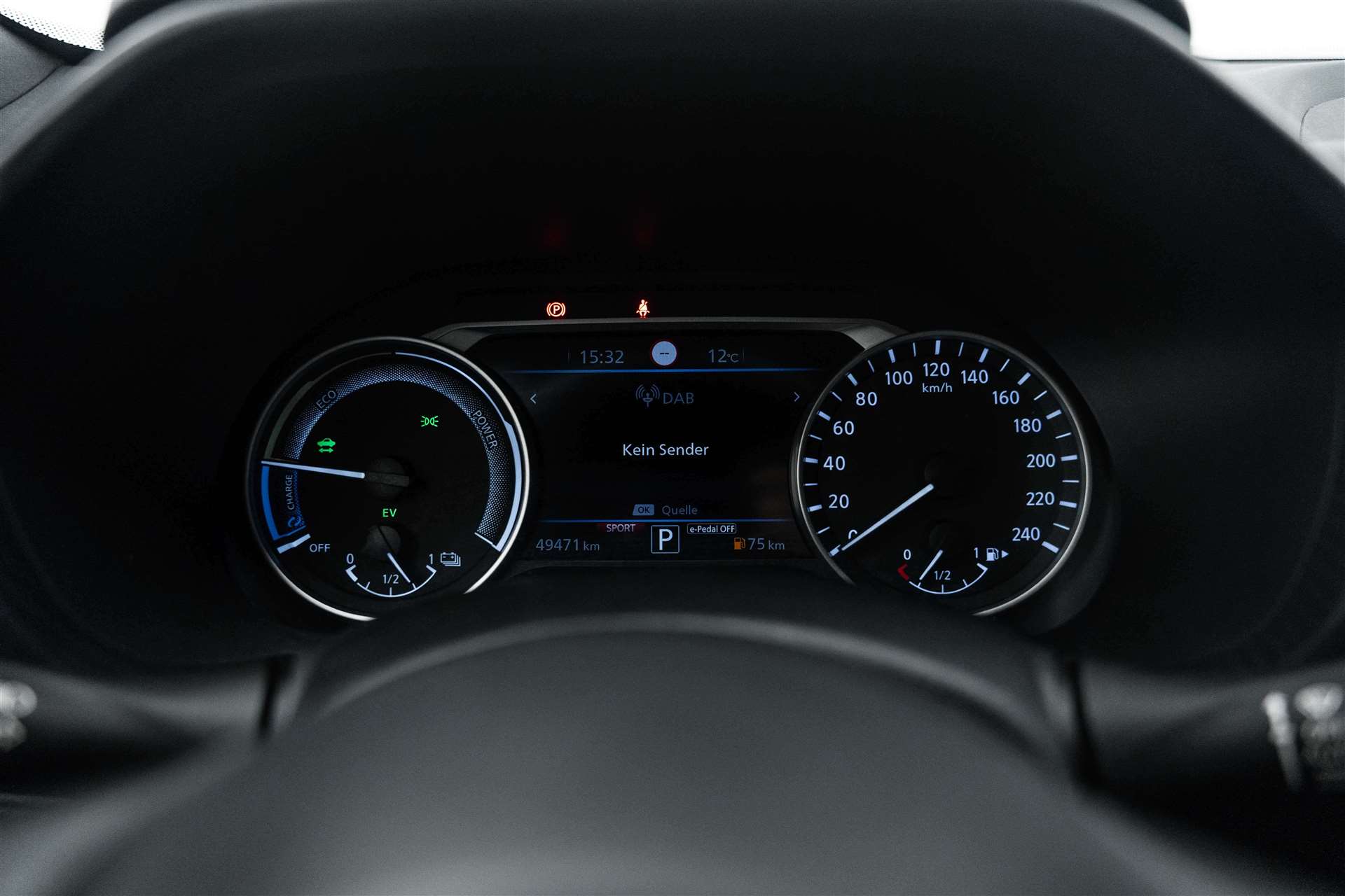 NISSAN Juke 1.6 FHEV Hybrid N-Connecta Automat-image-19