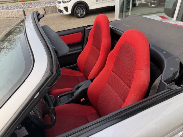 TOYOTA MR2 1.8-image-5
