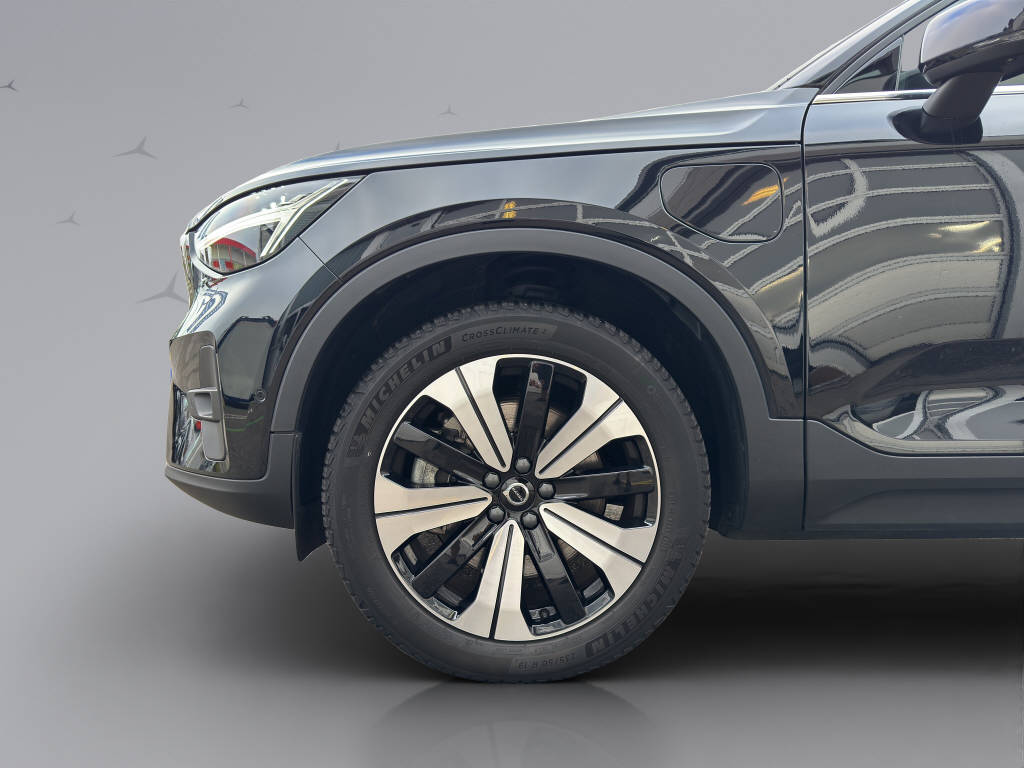 VOLVO XC40 1.5 T4 PiH Plus Bright-image-8