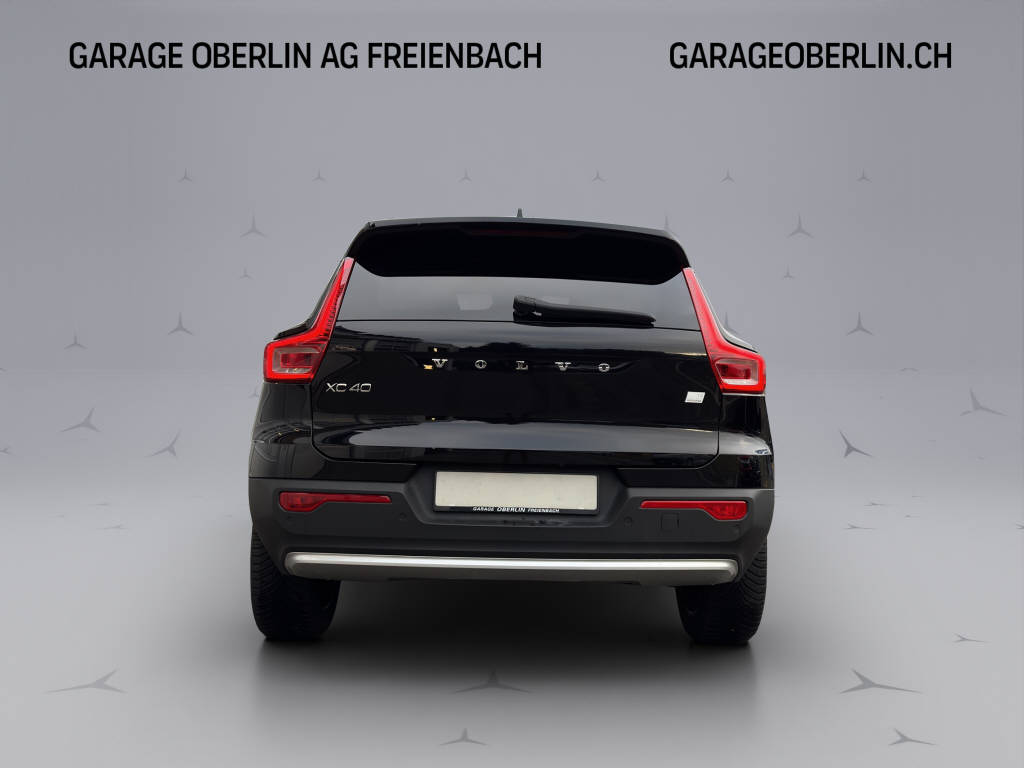 VOLVO XC40 1.5 T4 PiH Plus Bright-image-4