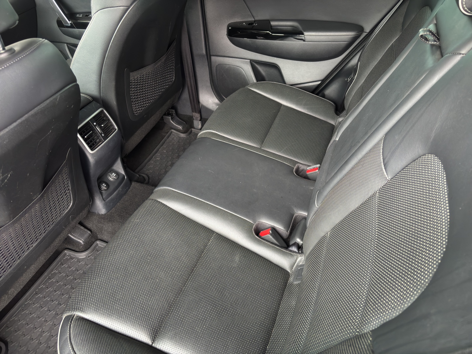 KIA Sportage 1.6 T-GDi Style GT-Line-image-10