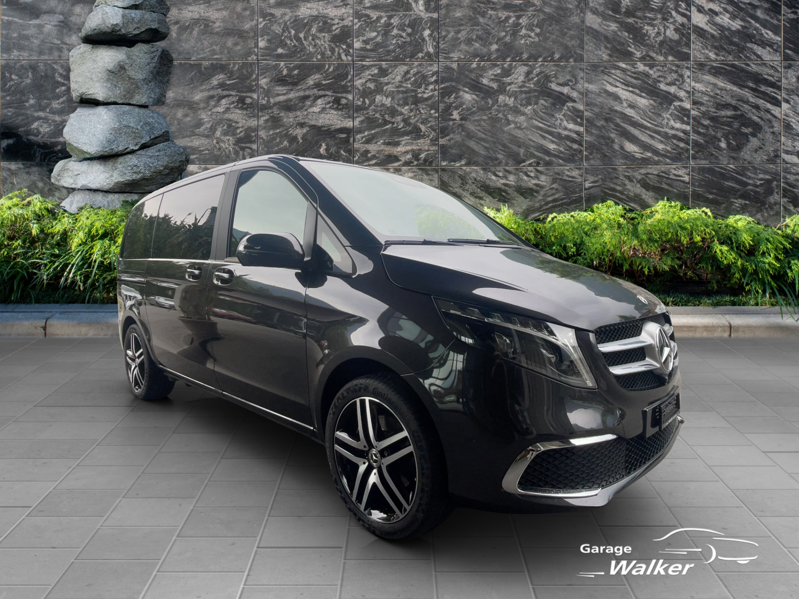 MERCEDES-BENZ V 300 d Avantgarde kompakt 4Matic 9G-Tronic-image-7