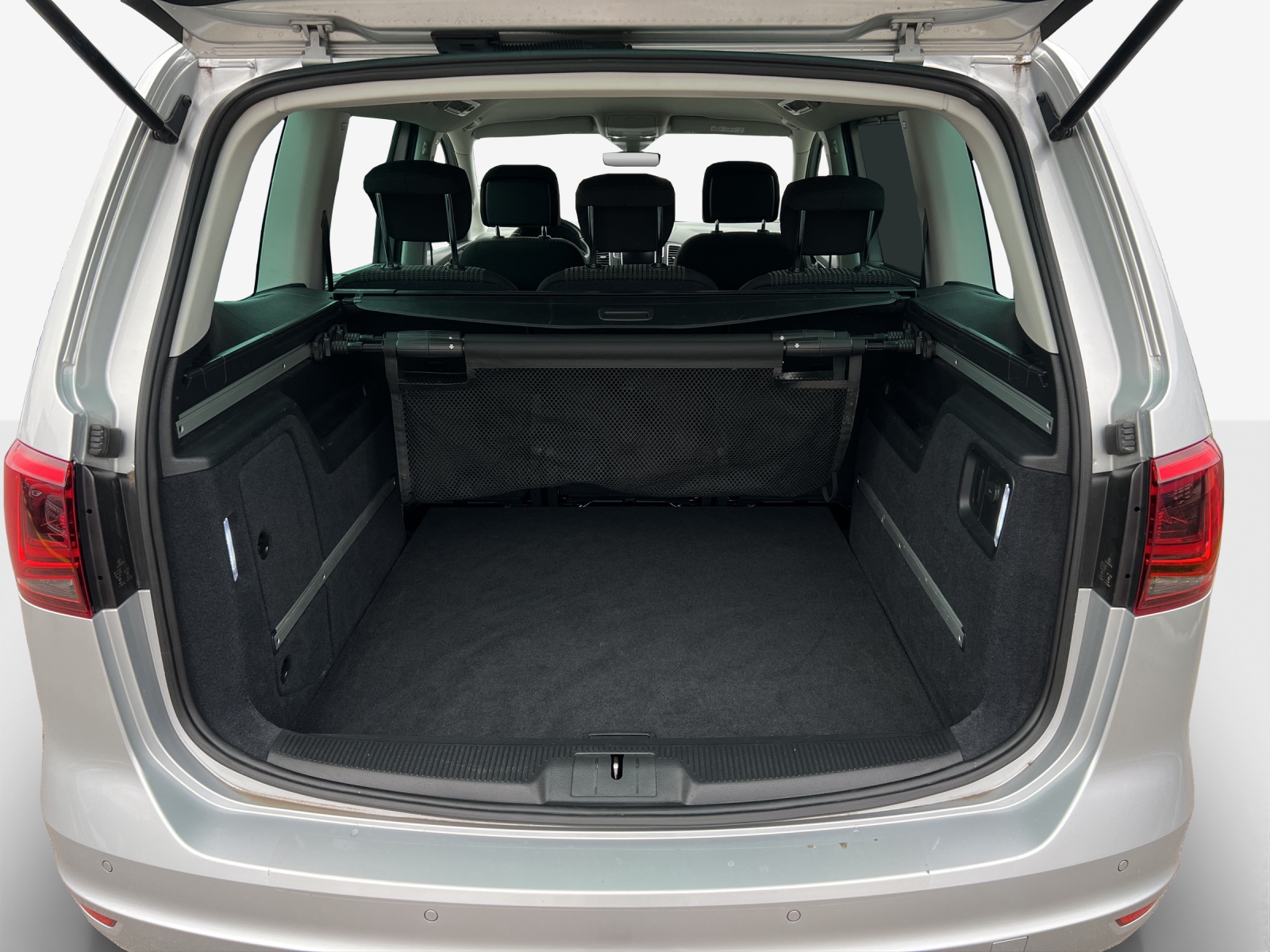 SEAT Alhambra 2.0 TDI DSG Style-image-12