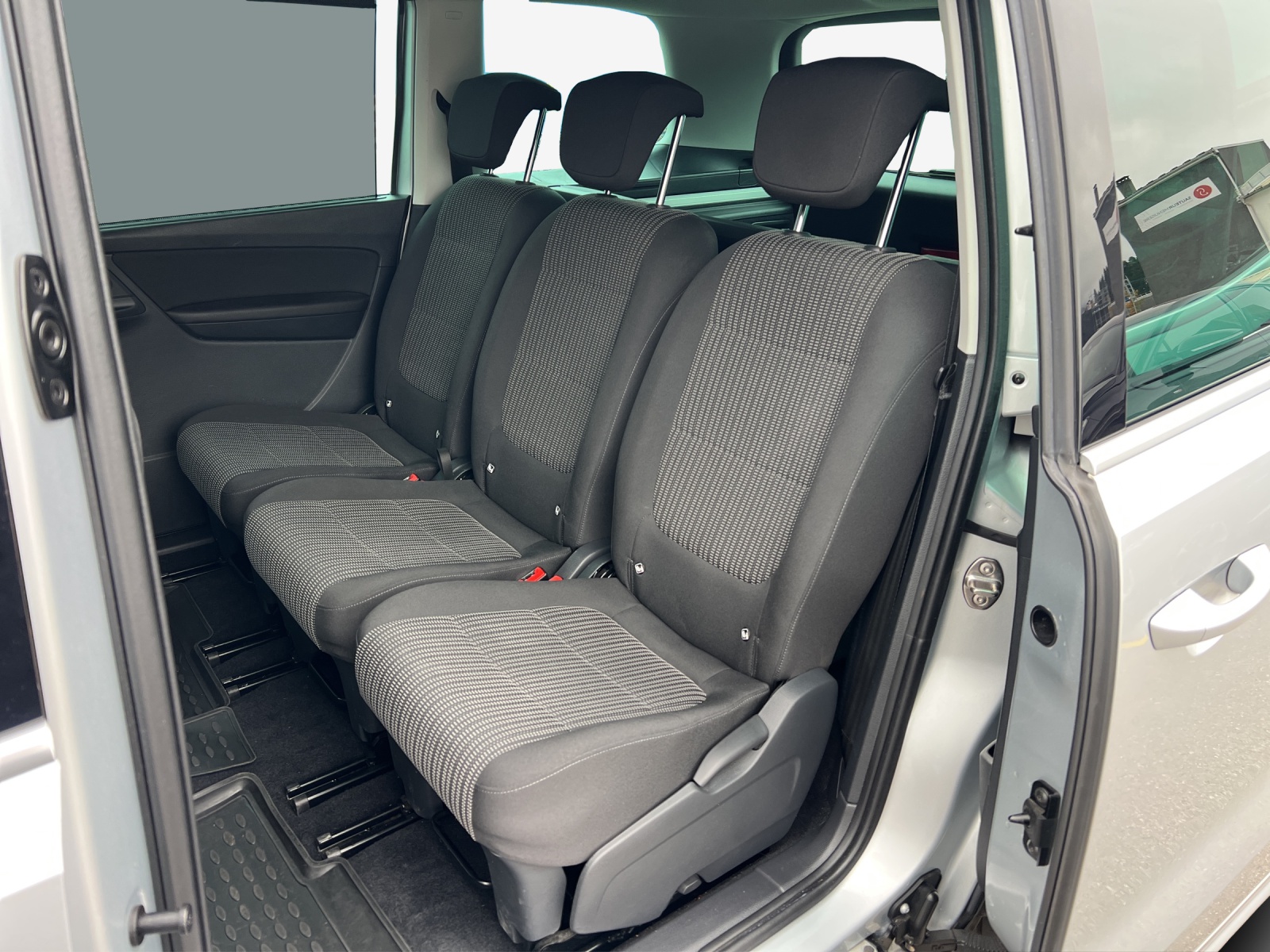 SEAT Alhambra 2.0 TDI DSG Style-image-11