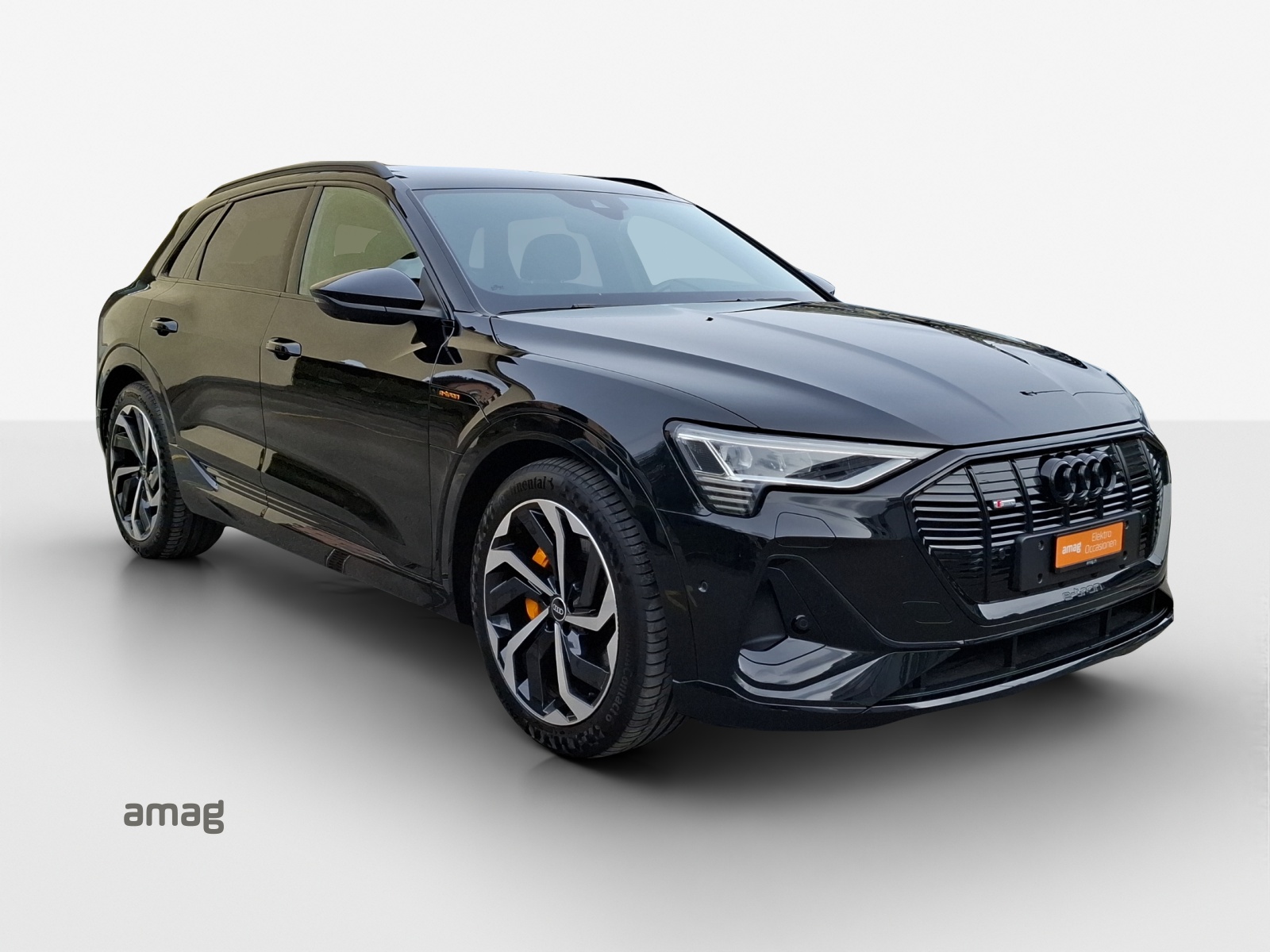 AUDI e-tron 55 S Line Black Edition quattro-image-6