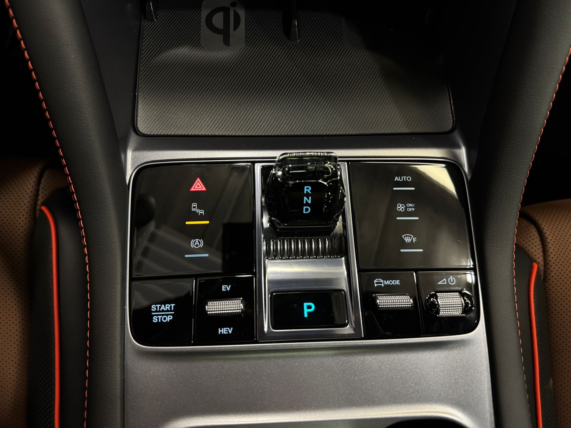 BYD Seal U DM-i Design AWD-image-10