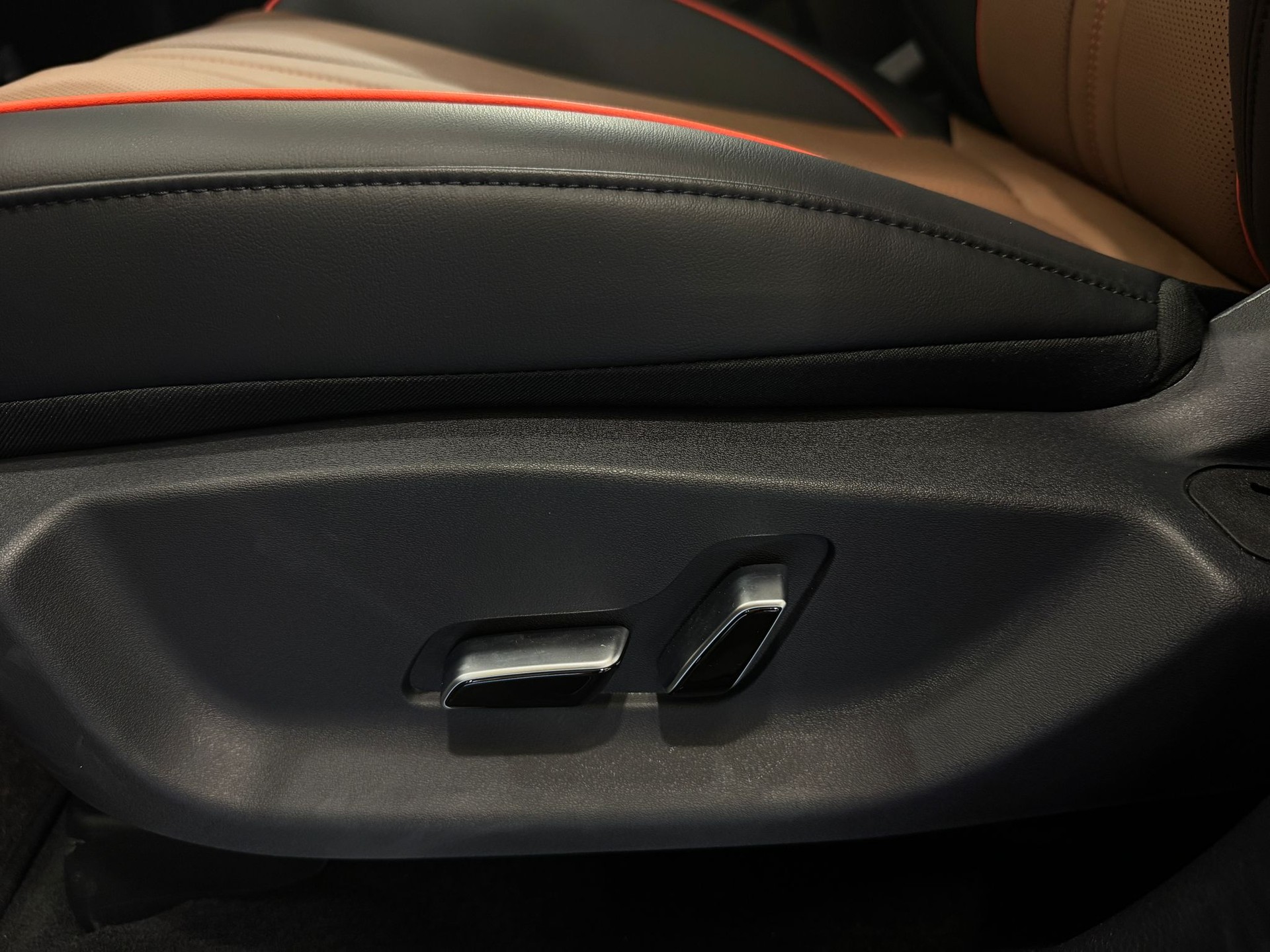 BYD Seal U DM-i Design AWD-image-9