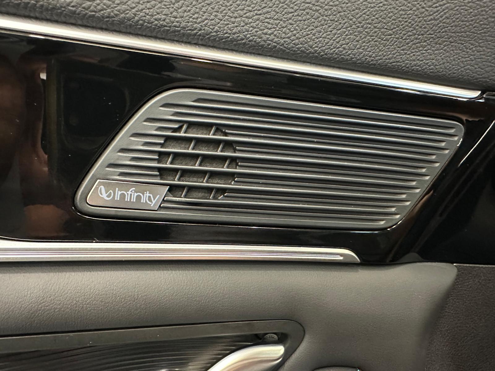 BYD Seal U DM-i Design AWD *Nardo Grey*-image-15
