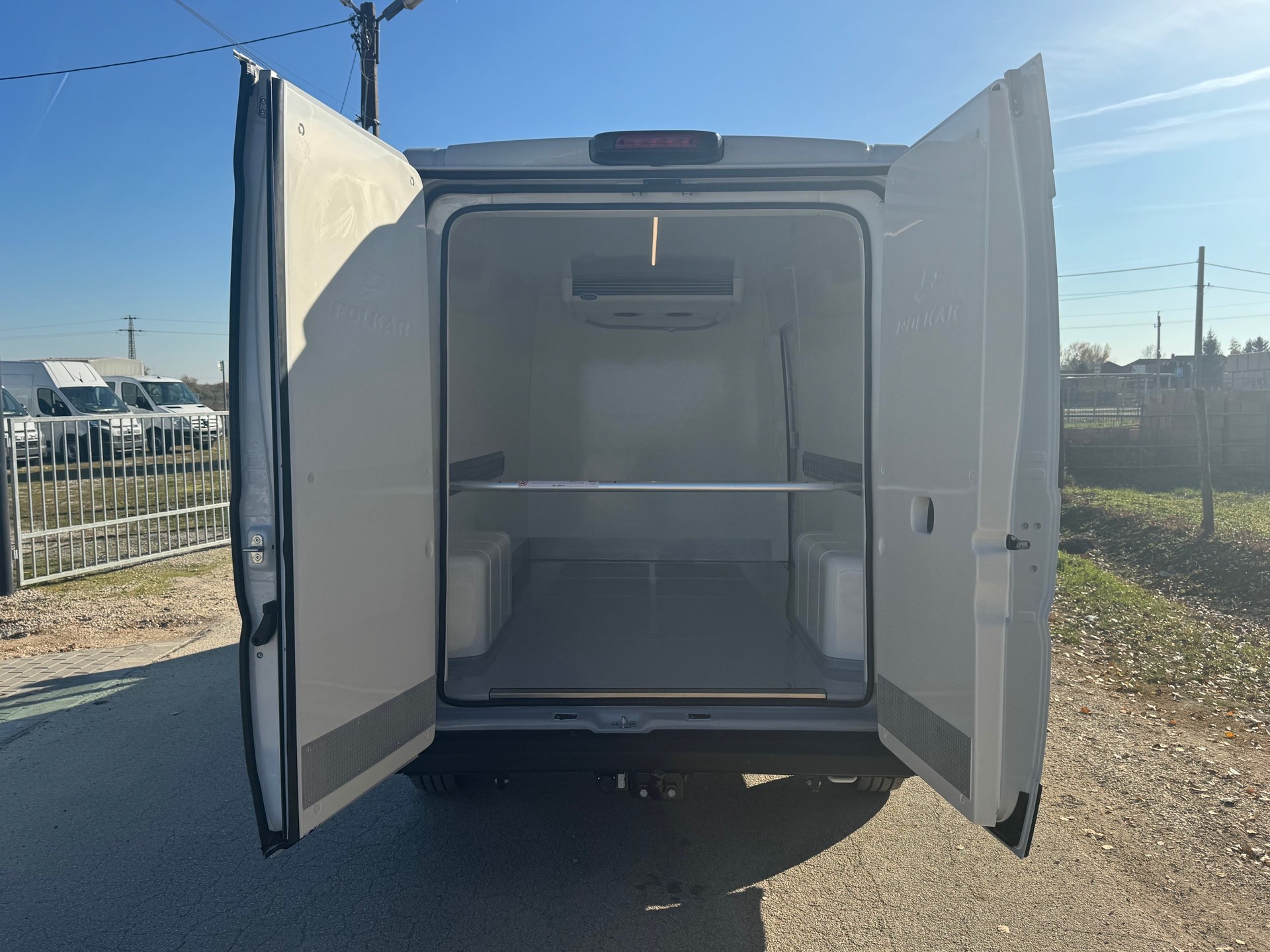 CITROEN L3H2 Automat 180Ps mit Carrier 350 TK-Kühlausbau und Anhängerkupplung u.s.w-image-2