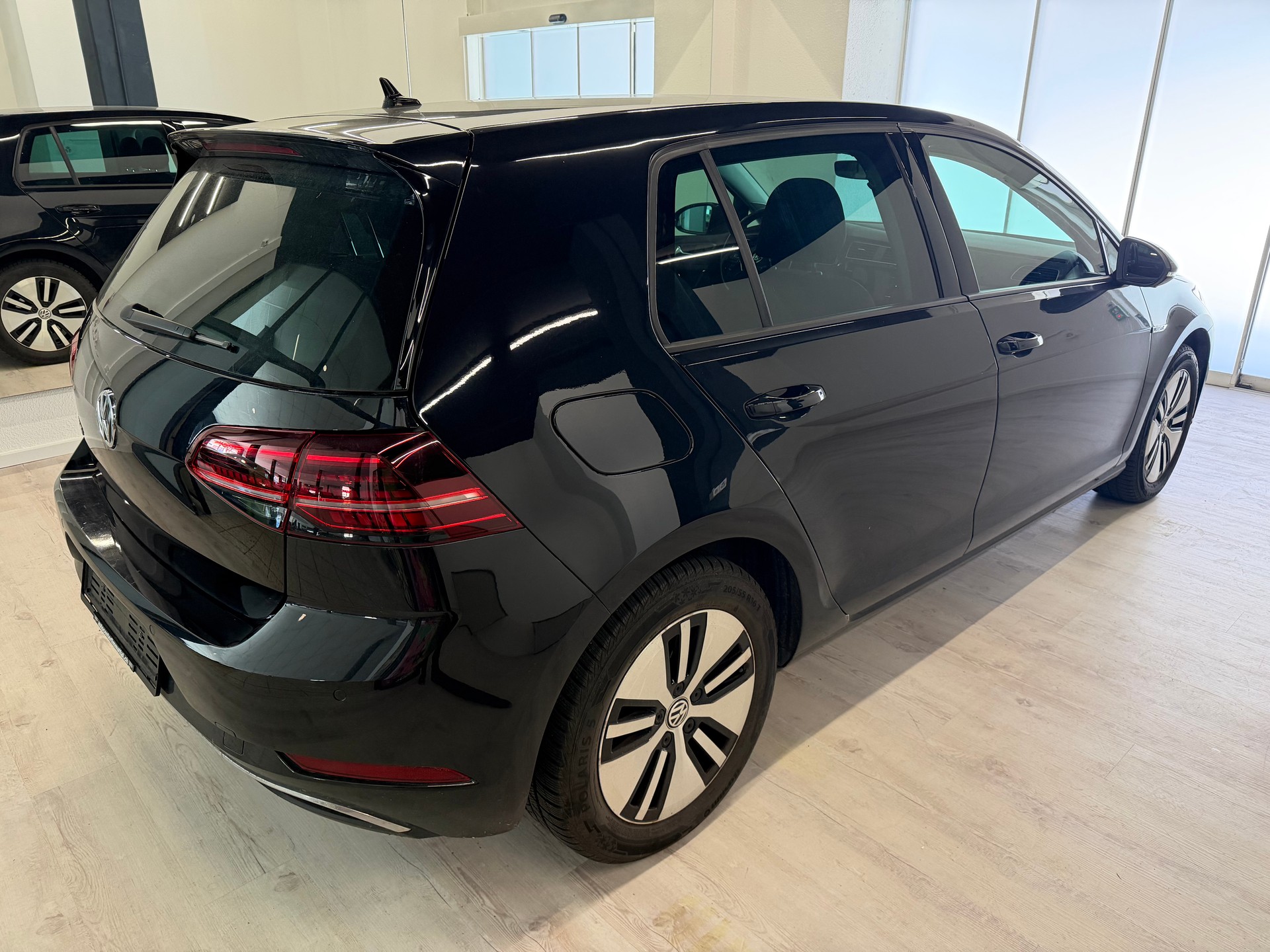 VW e-Golf-image-6