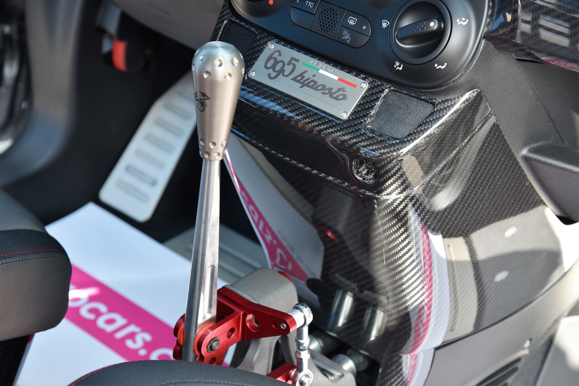 FIAT 695 1.4 16V Turbo Abarth Biposto-image-5