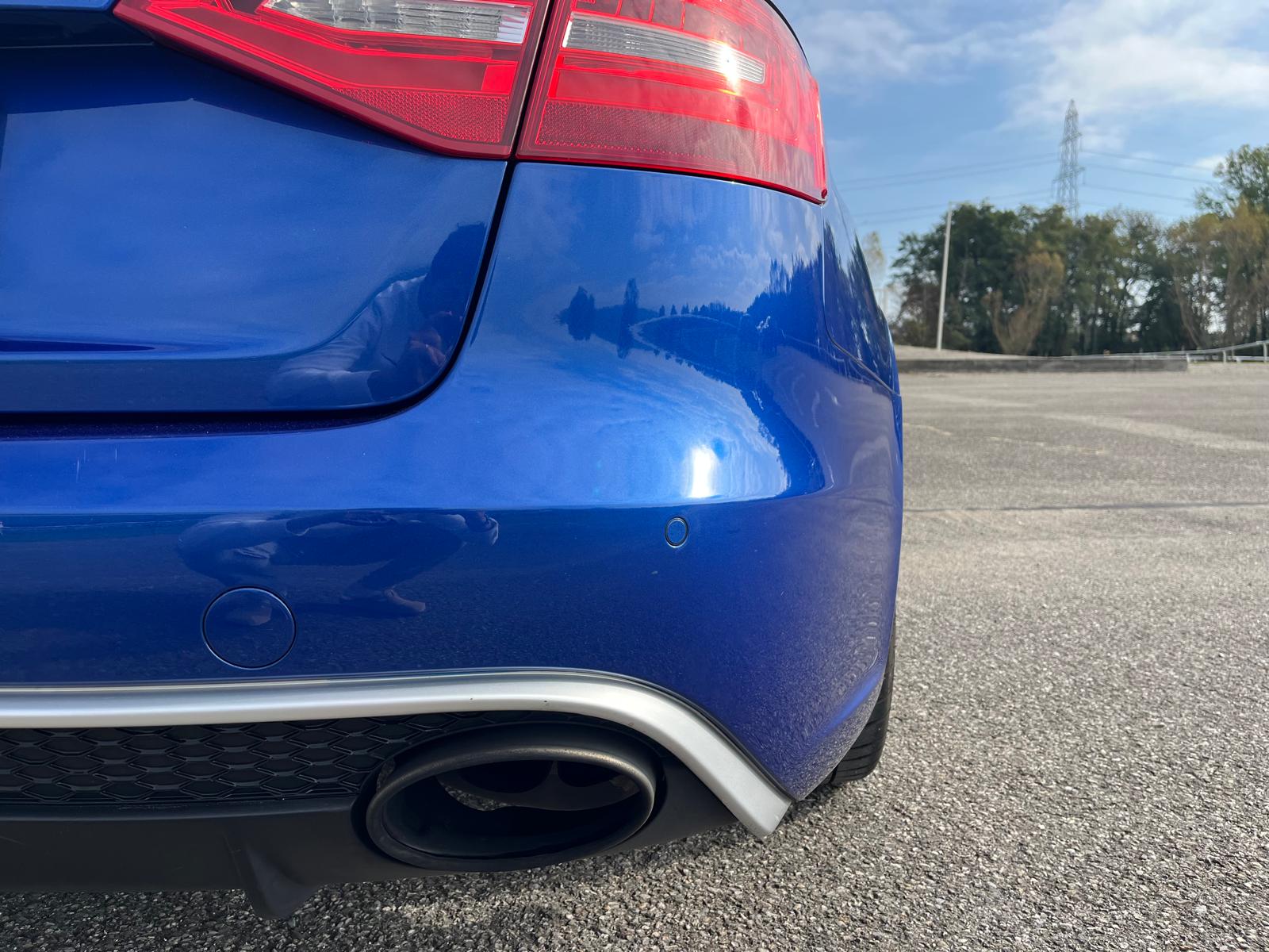 AUDI RS4 Avant 4.2 FSI V8 quattro S-tronic-image-3