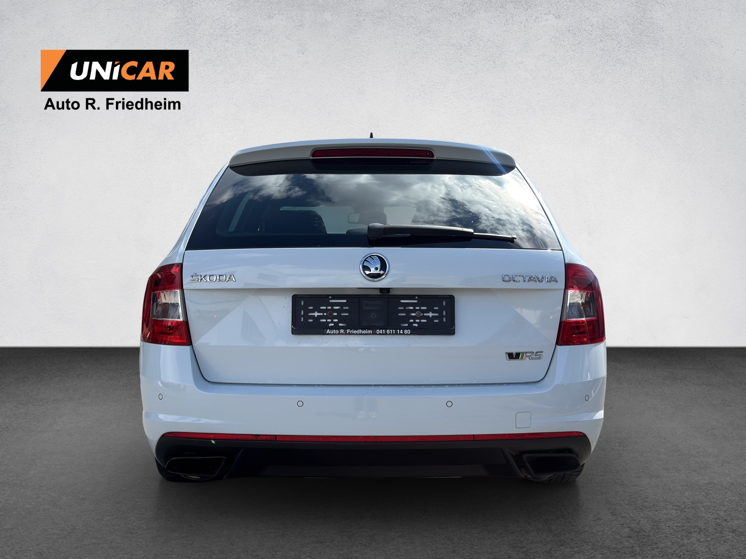 SKODA Octavia Combi 2.0 TSI RS 230 DSG-image-5