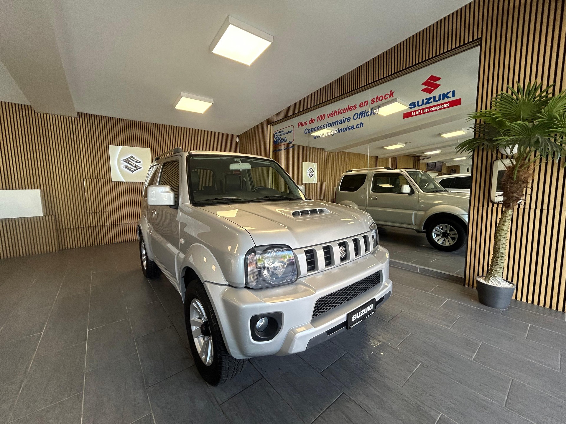 SUZUKI Jimny Wagon 1.3 4WD GL Top Sergio Cellano 4 PLACES/4 SITZE-image-1