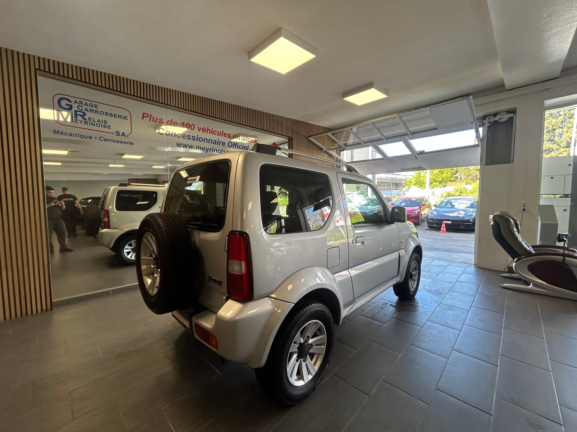 SUZUKI Jimny Wagon 1.3 4WD GL Top Sergio Cellano 4 PLACES/4 SITZE-image-6