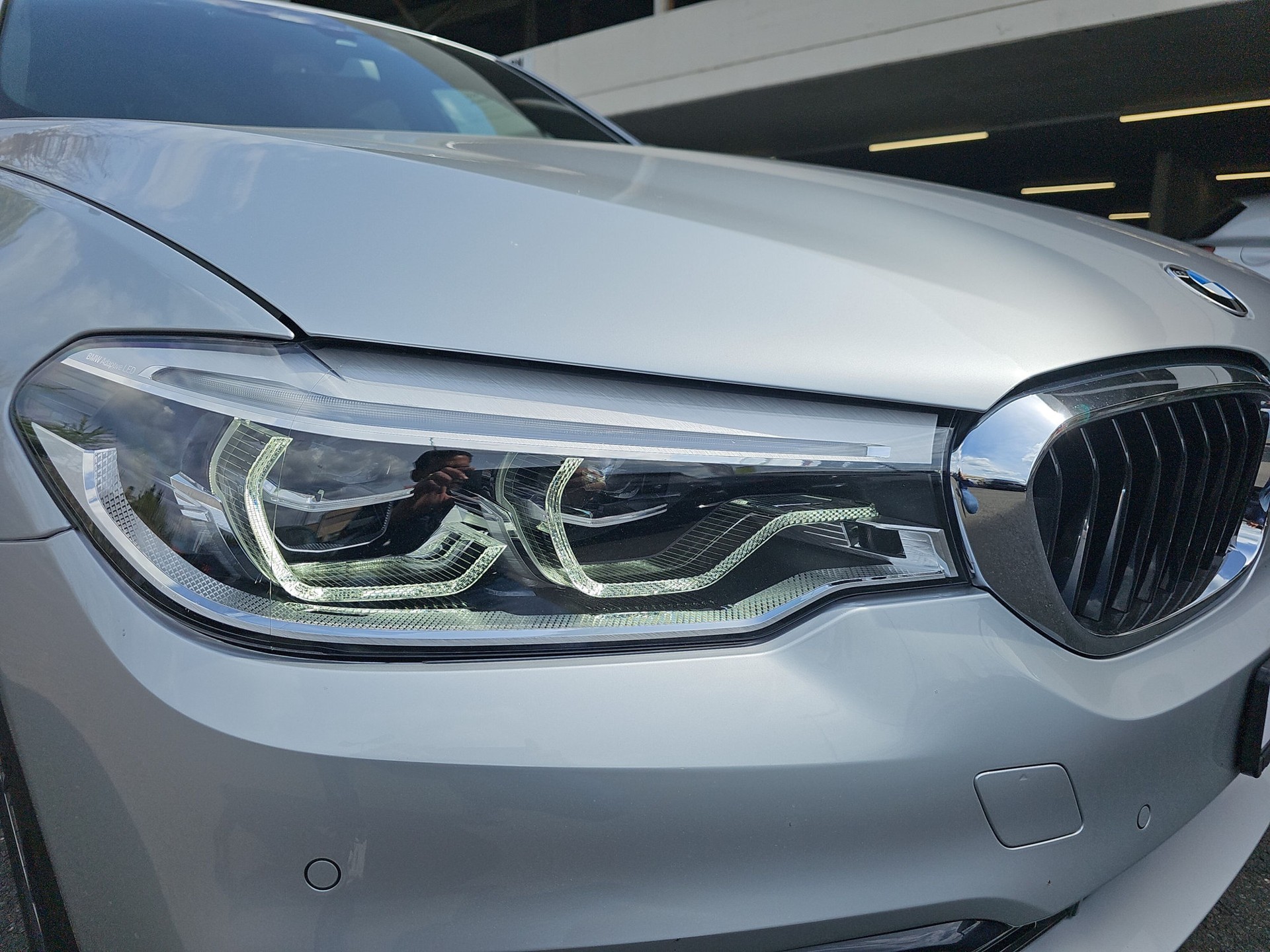 BMW 520d xDrive Sport Line Steptronic-image-17