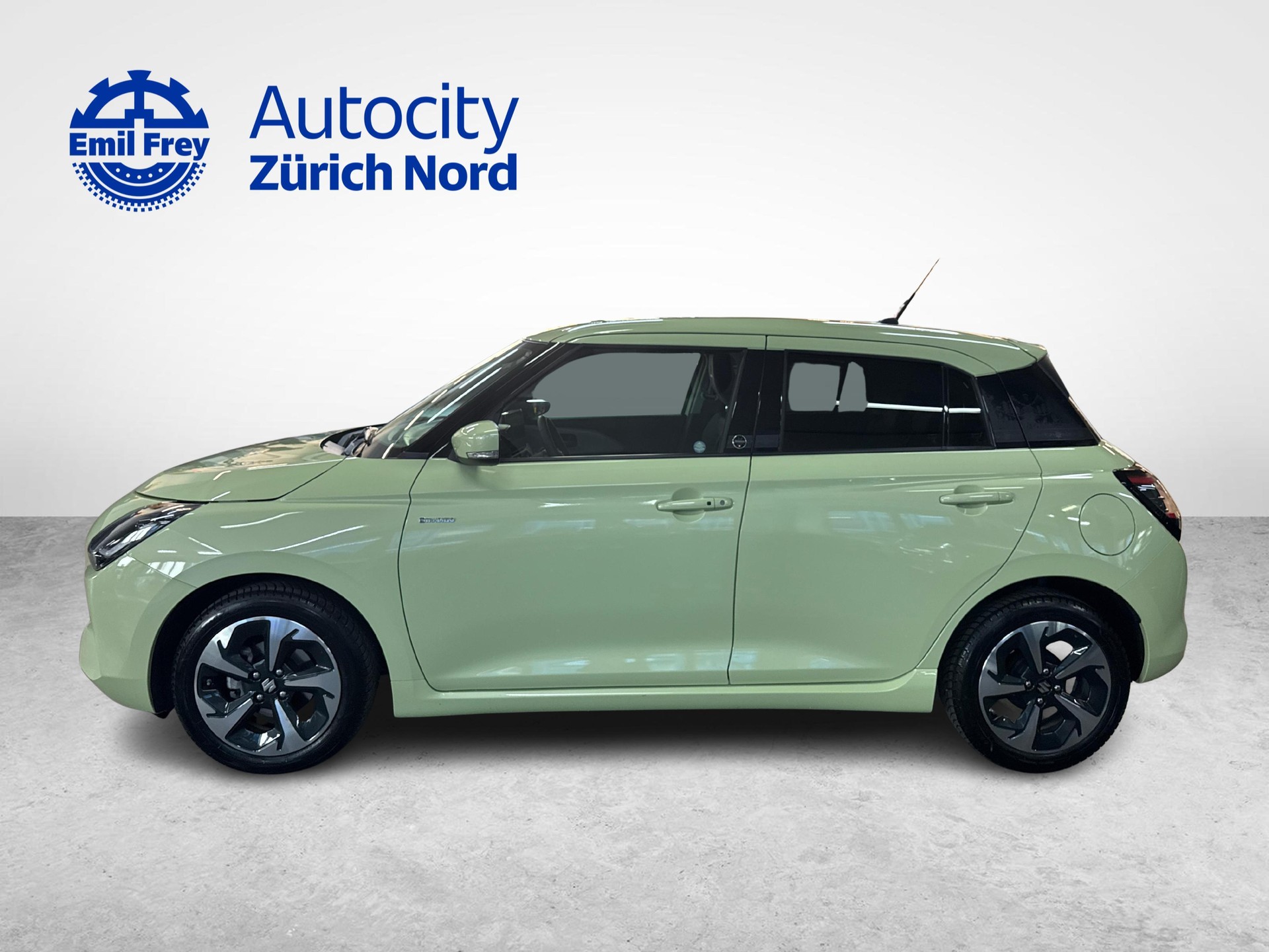 SUZUKI Swift 1.2 Tradizio Top Hybrid-image-1