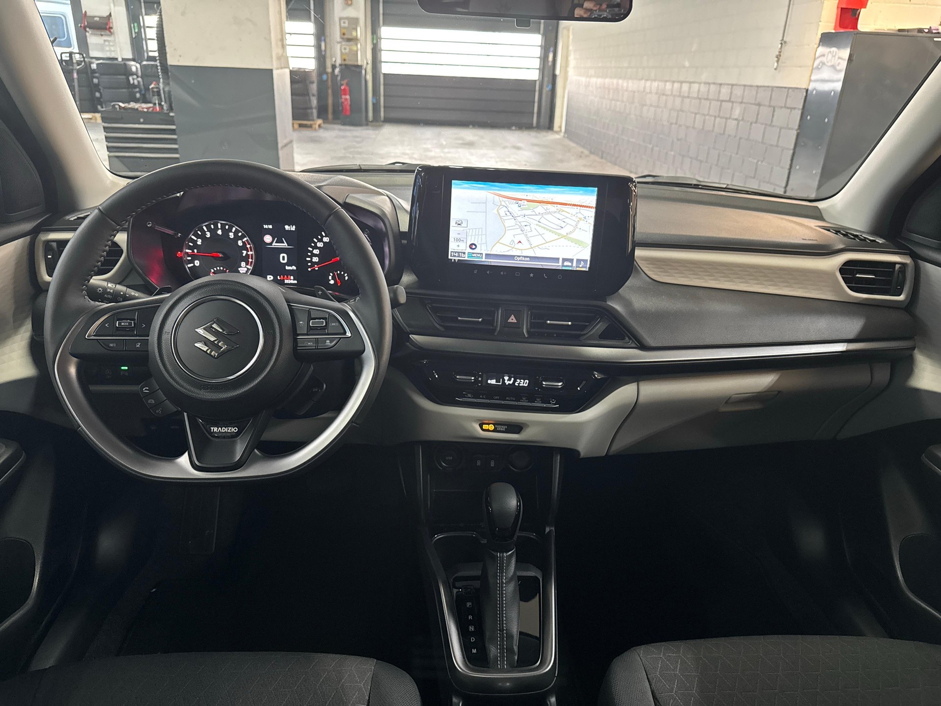 SUZUKI Swift 1.2 Tradizio Top Hybrid-image-8