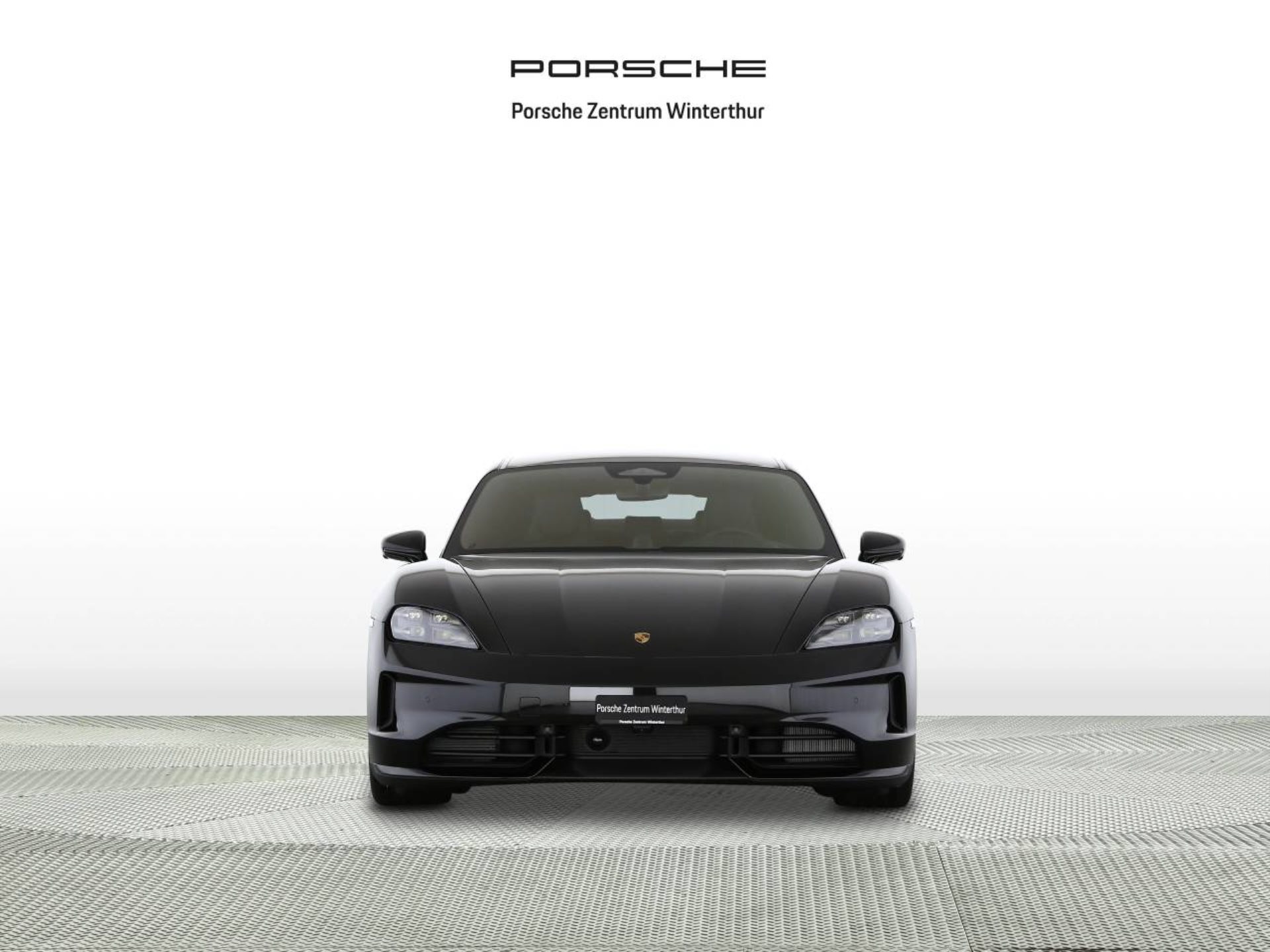 PORSCHE Taycan 4 Black Edition-image-5