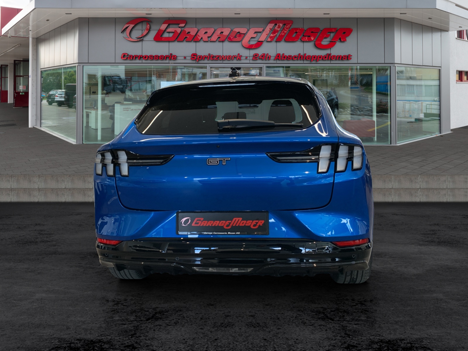 FORD Mustang Mach-E Extended GT AWD-image-4