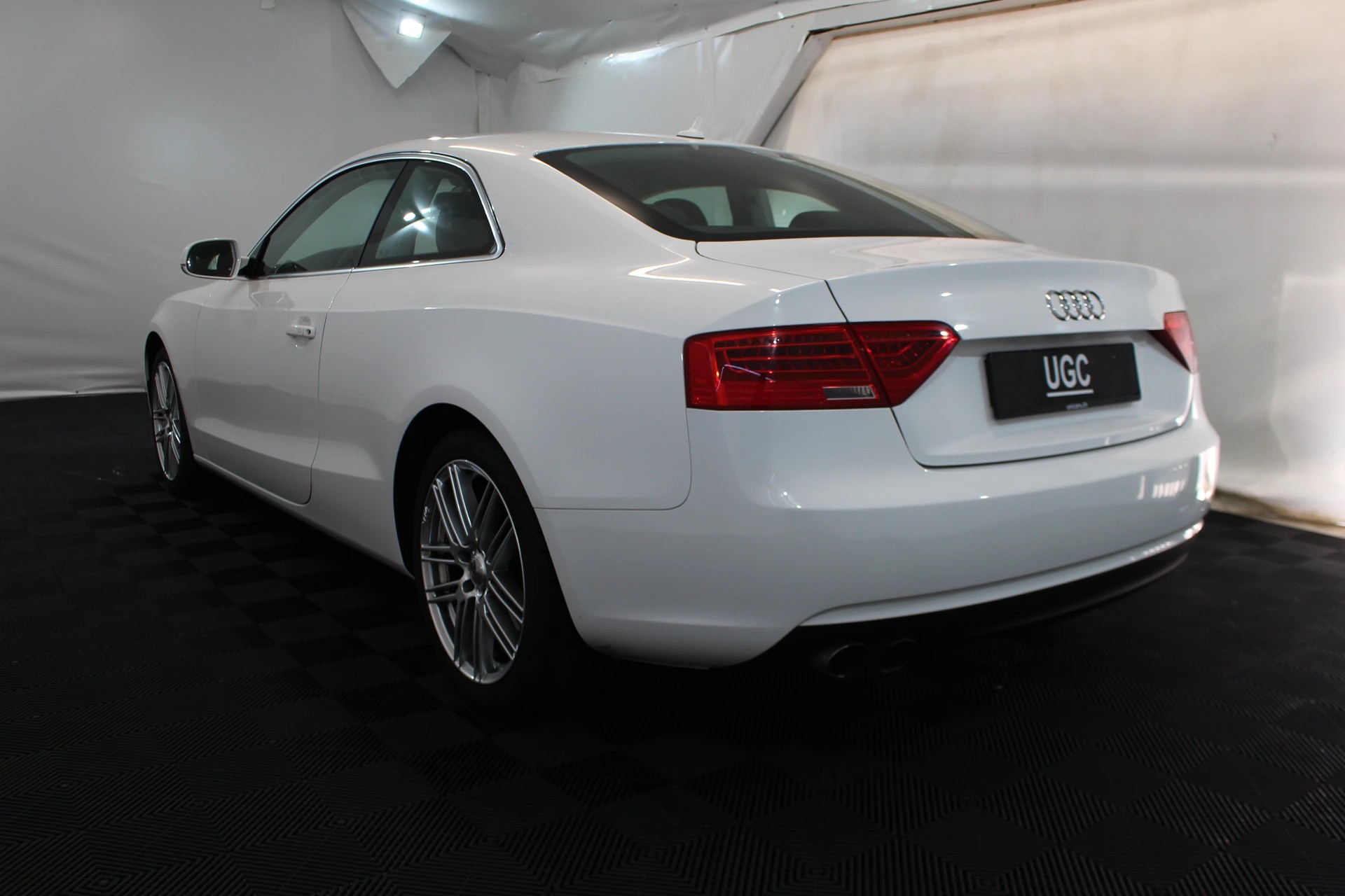AUDI A5 Coupé 1.8 TFSI 170 M-Tronic-image-3