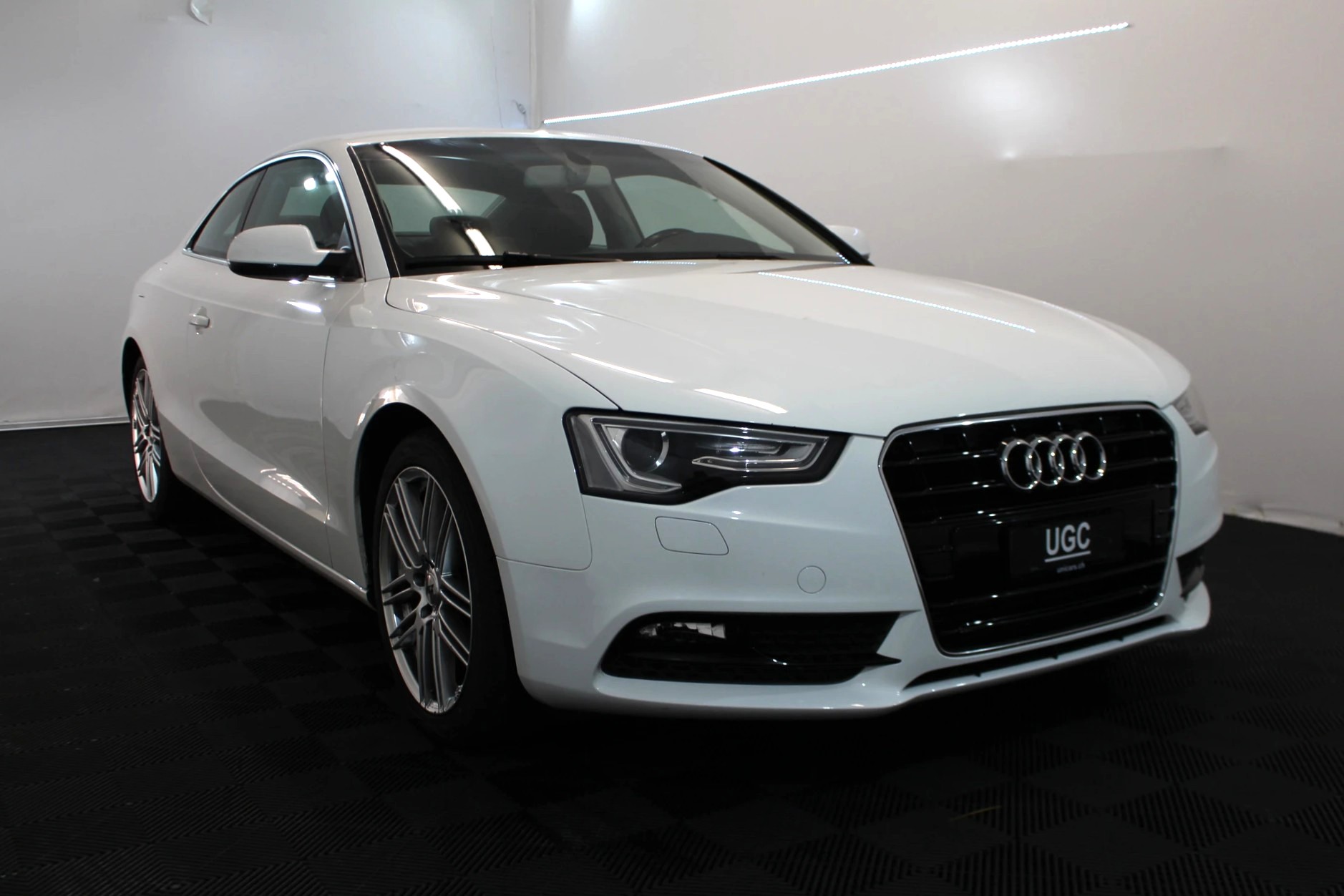 AUDI A5 Coupé 1.8 TFSI 170 M-Tronic-image-0
