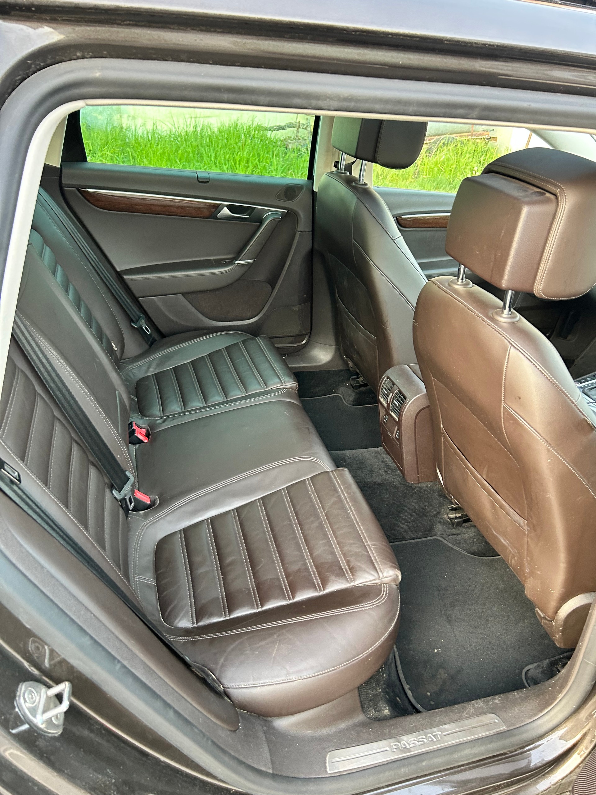 VW Passat Variant 3.6 FSI Highline 4Motion DSG-image-7