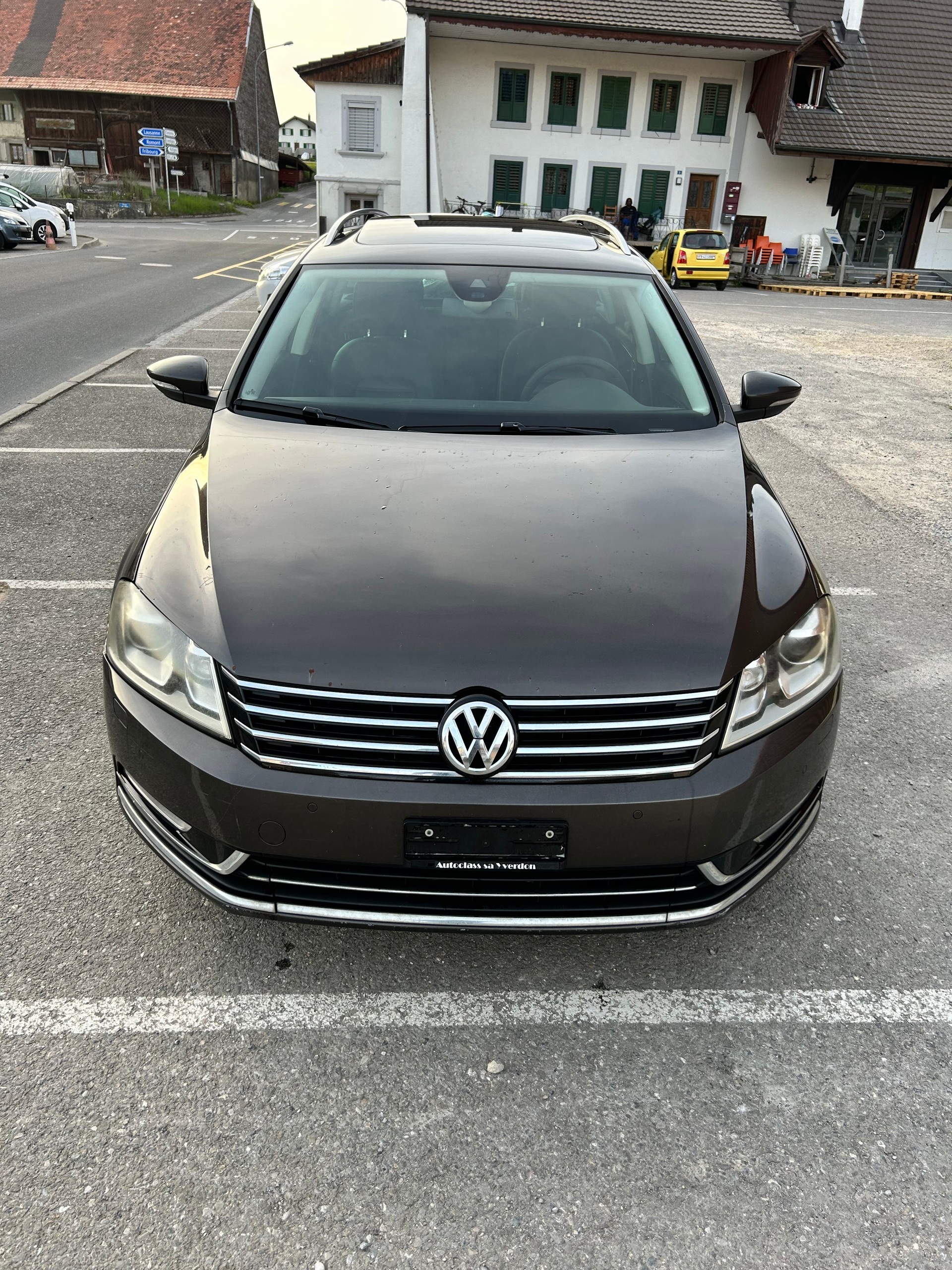 VW Passat Variant 3.6 FSI Highline 4Motion DSG-image-0